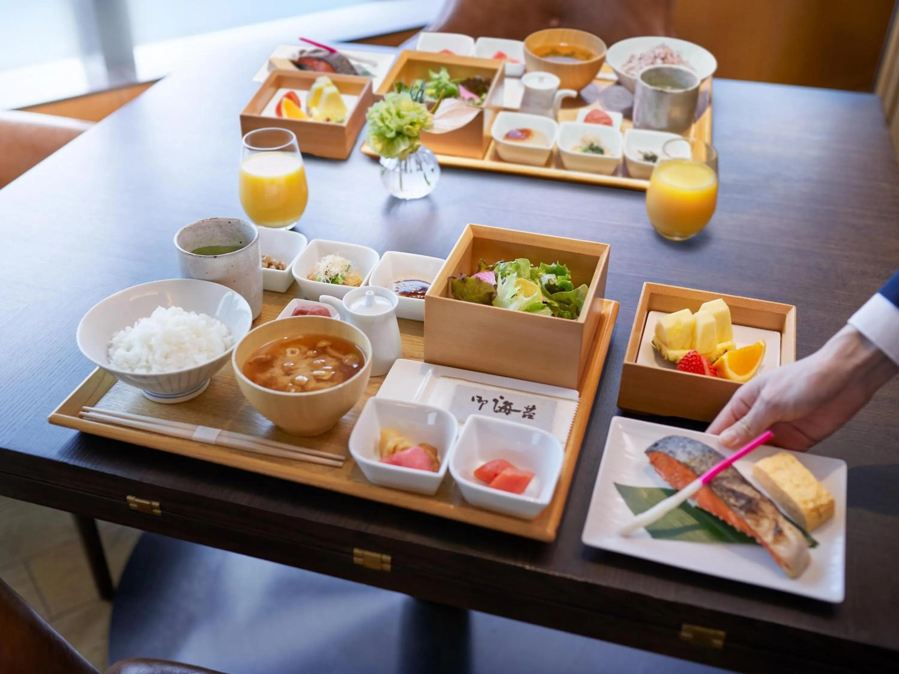 Restaurant/places to eat in Hotel The Celestine Ginza