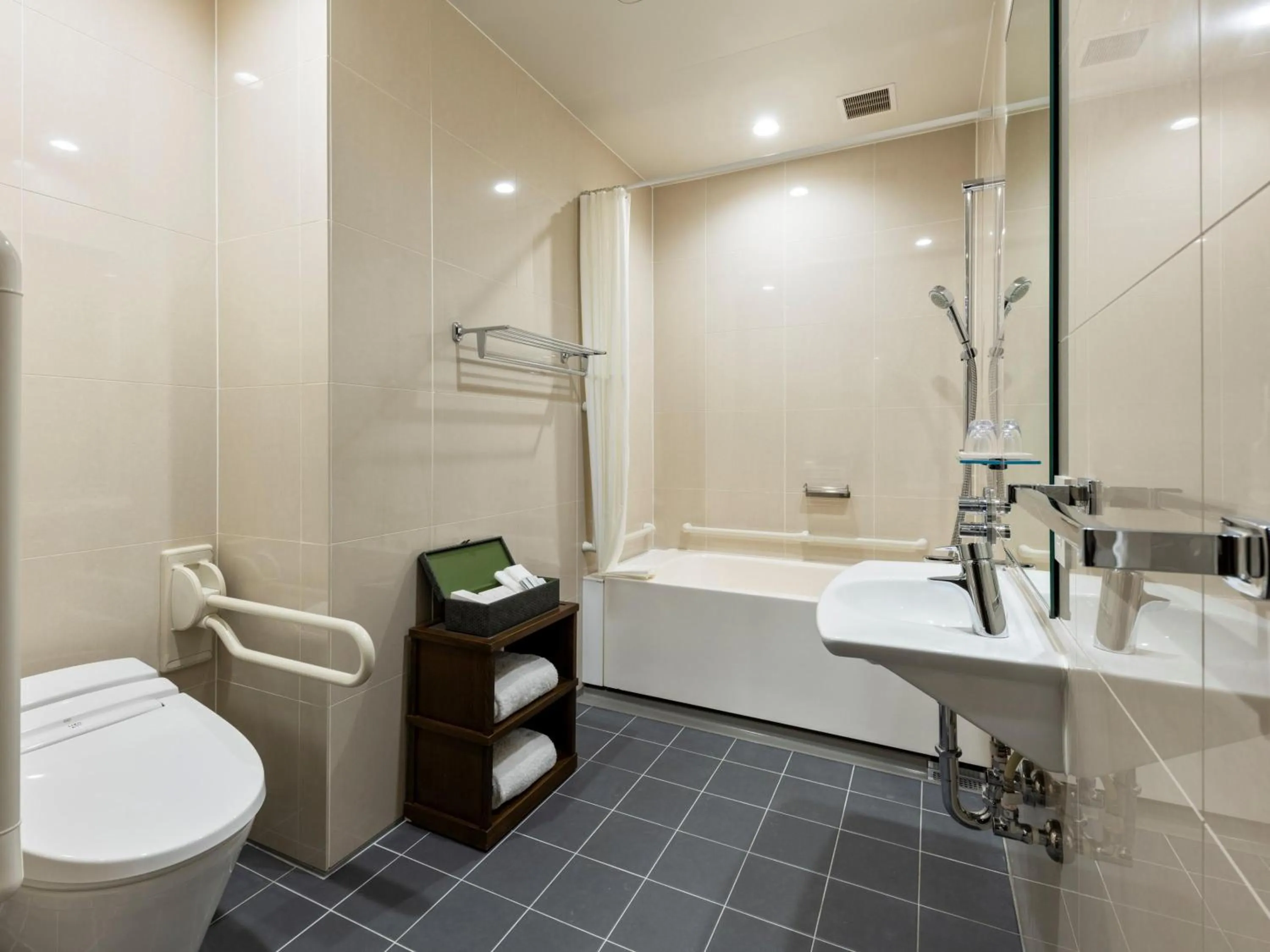 Bathroom in Hotel The Celestine Ginza