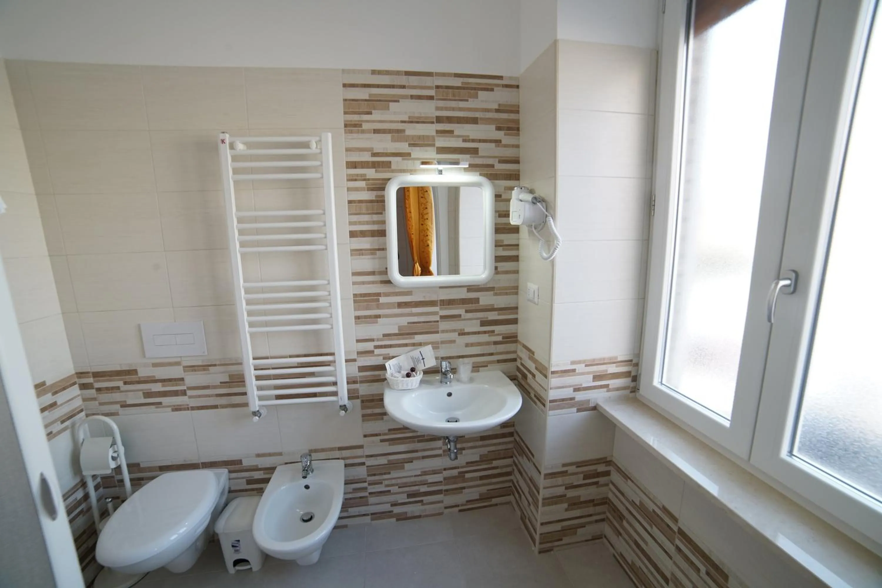 Shower in La Casa dei Sogni