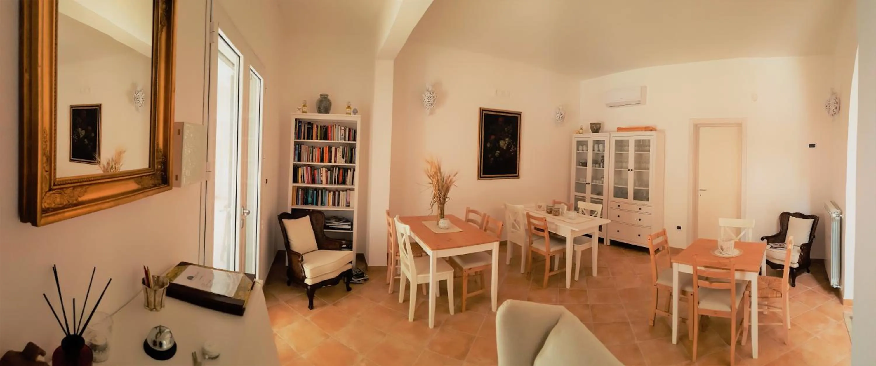 Communal lounge/ TV room in B&B Sogno Salentino