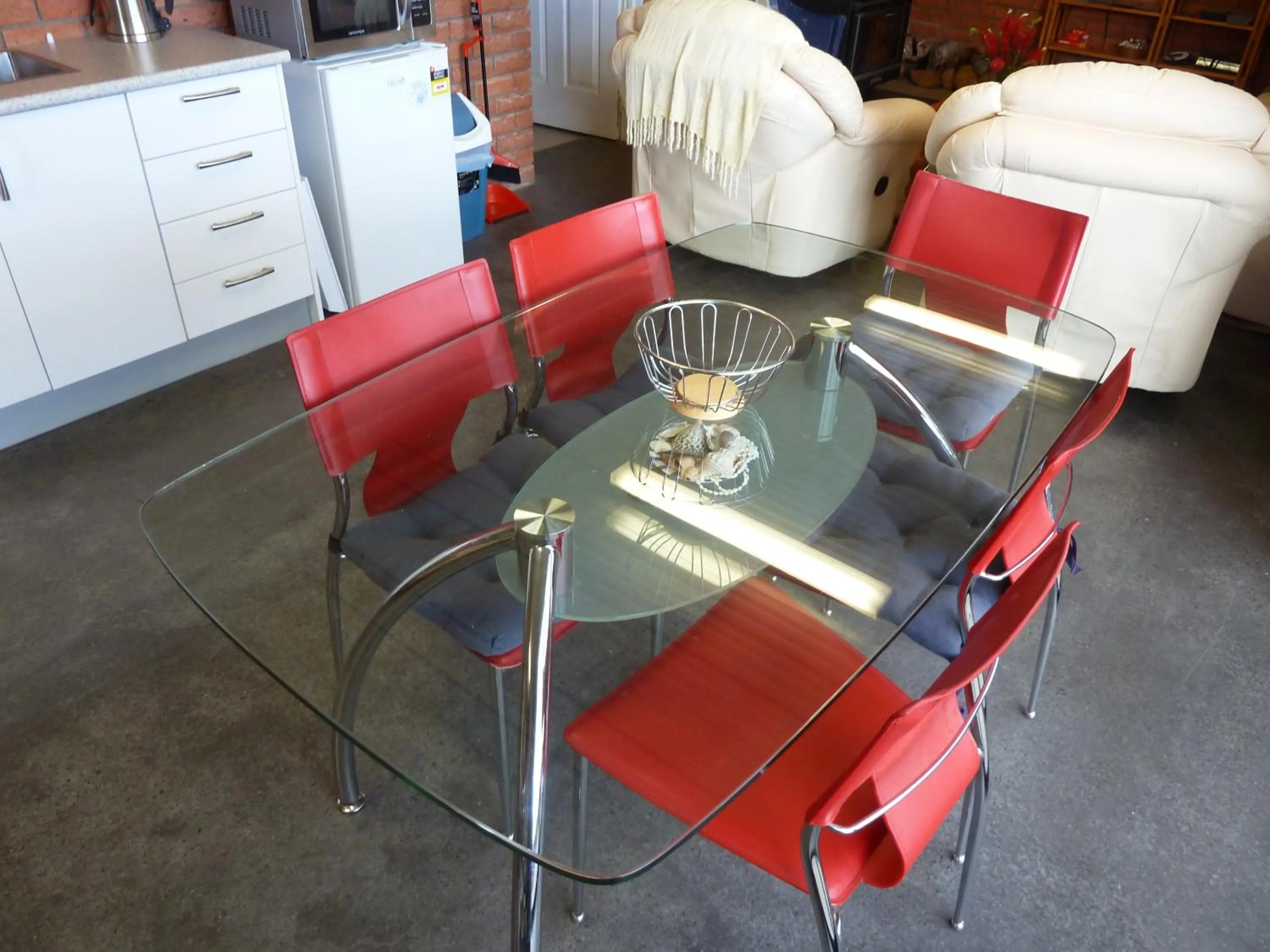 Dining area in Panorama on Sorell B&B