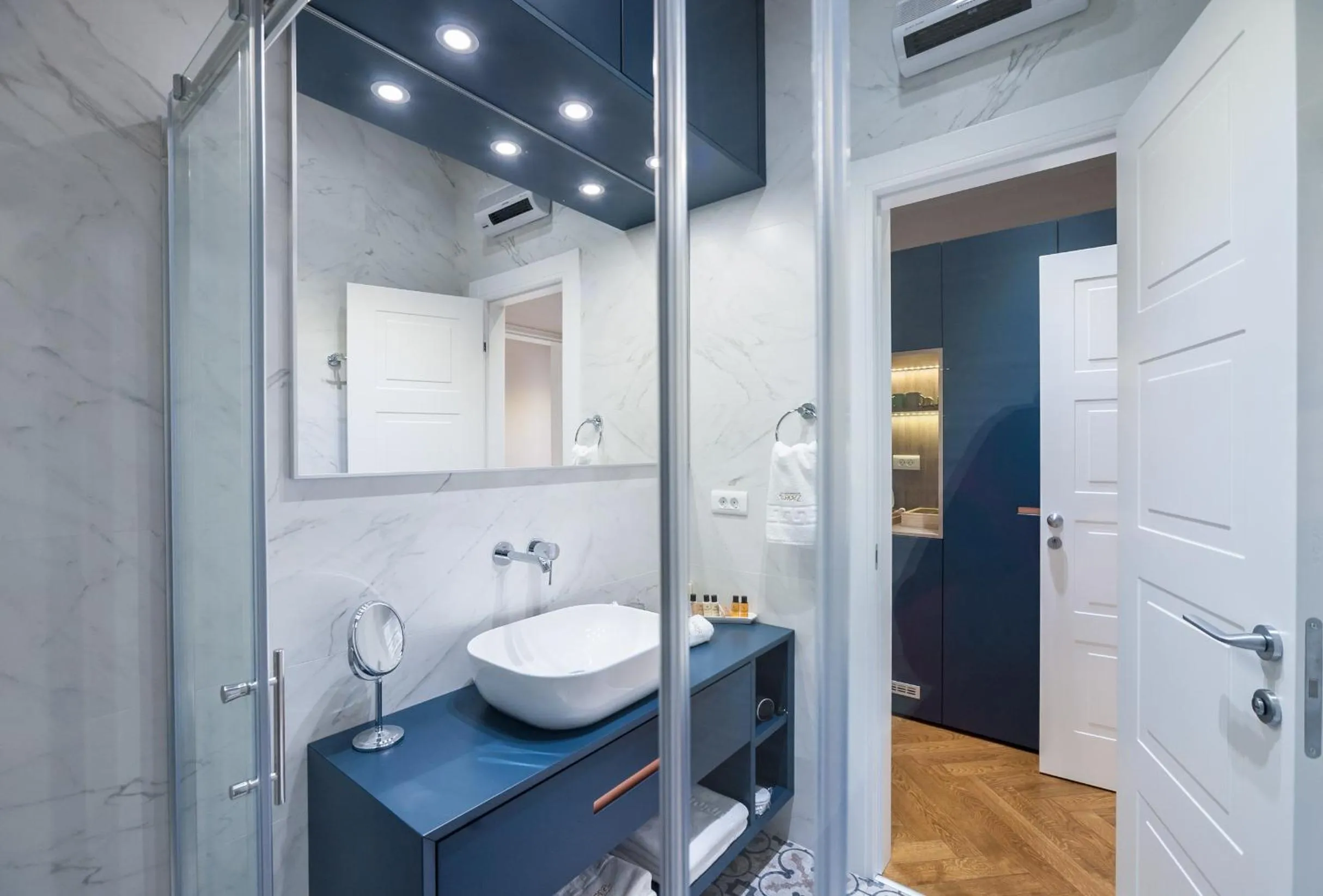 Bathroom in Zadera Accommodation