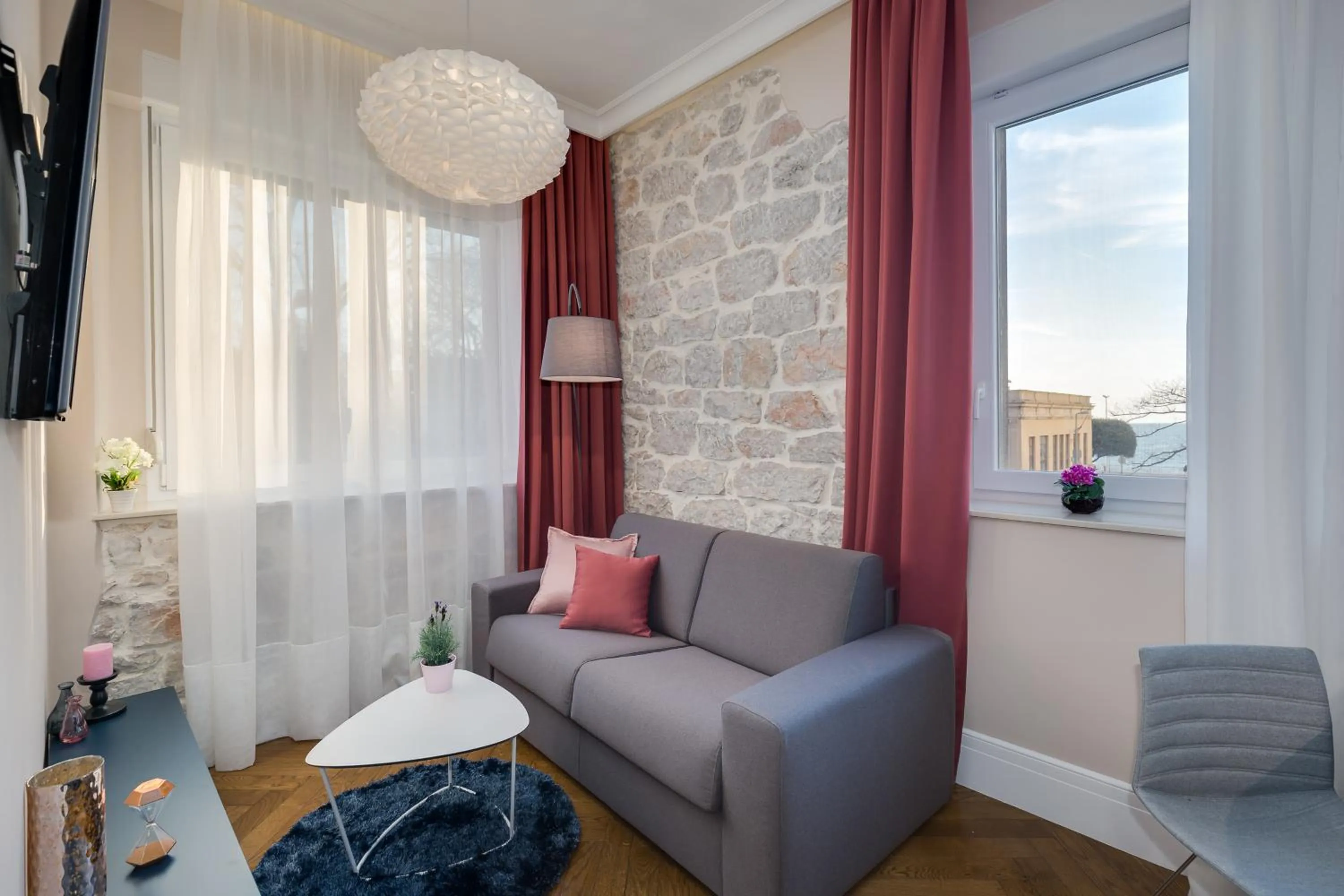 Seating area in Zadera Accommodation