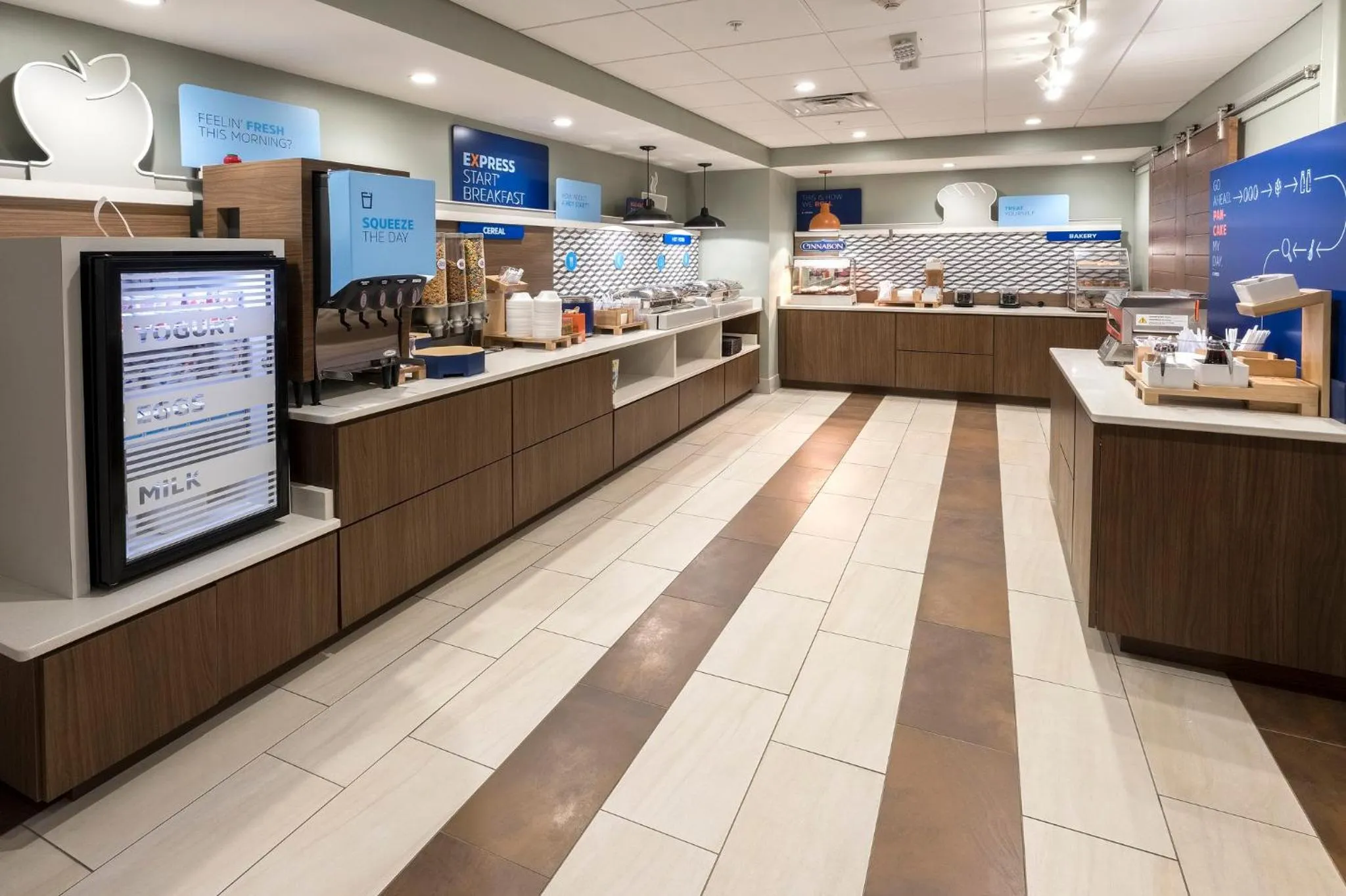 Breakfast in Holiday Inn Express & Suites - Commerce by IHG