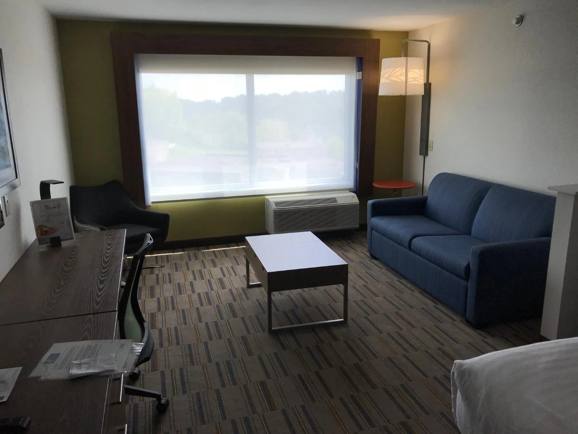 Holiday Inn Express & Suites - Pittsburgh - Monroeville by IHG
