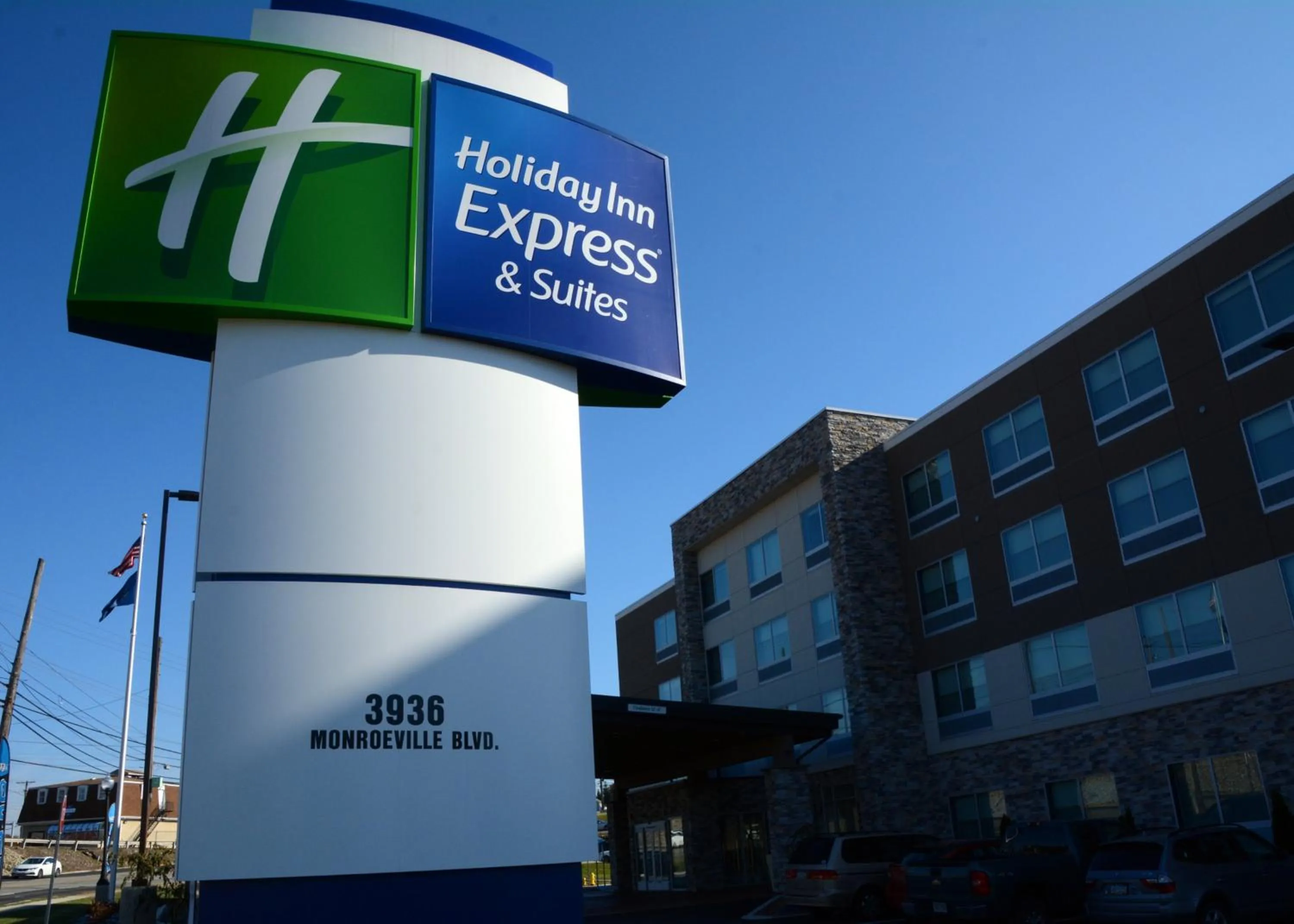 Property building in Holiday Inn Express & Suites - Pittsburgh - Monroeville by IHG