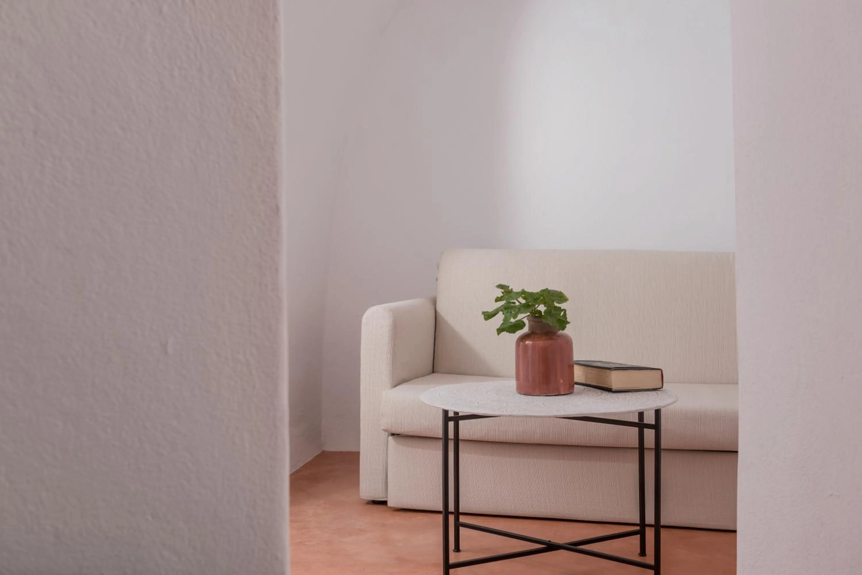 Decorative detail in Kastro Mansion