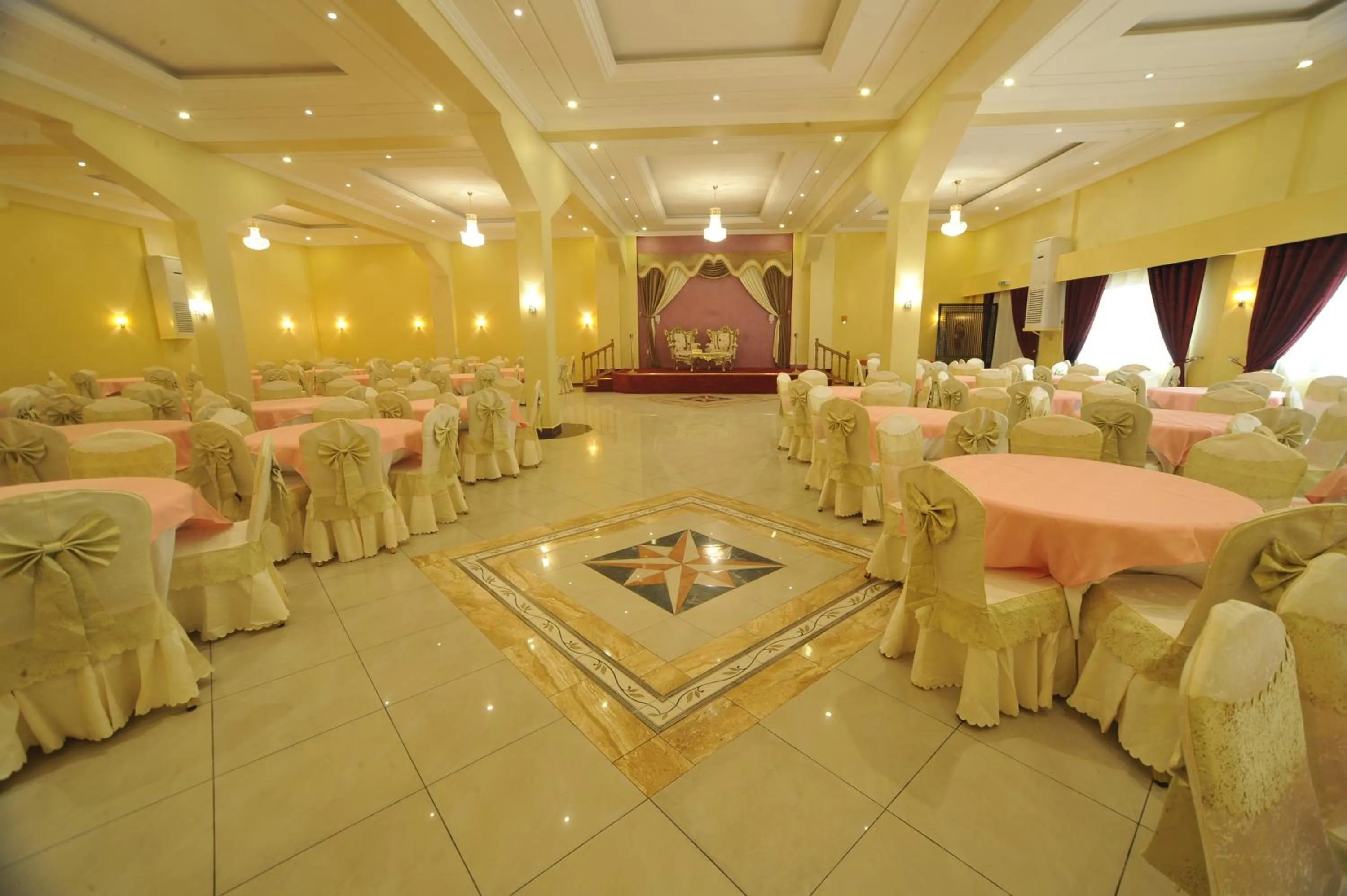 Banquet/Function facilities in Numidien Hotel