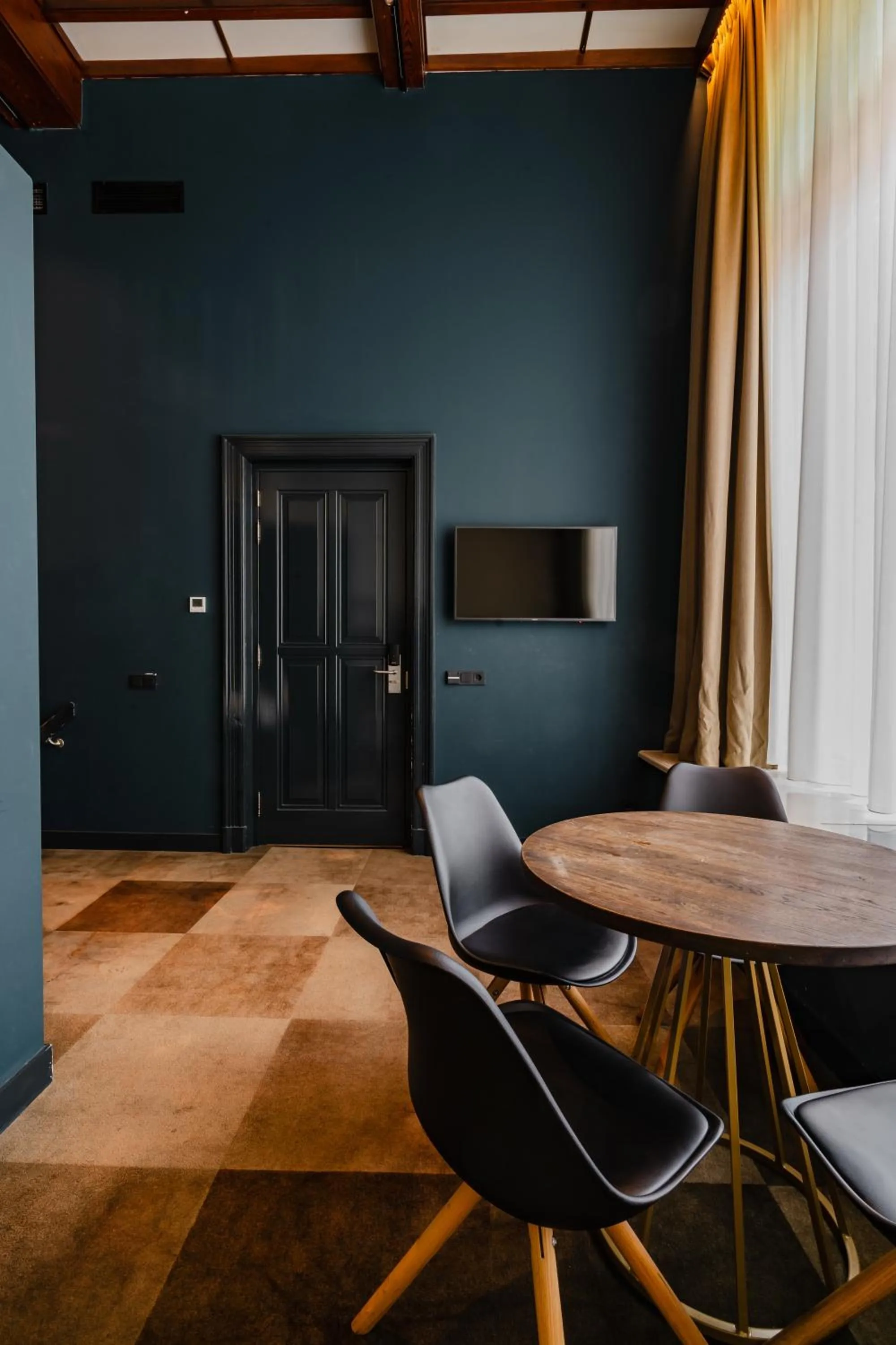 Seating area in De Jonker Urban Suites