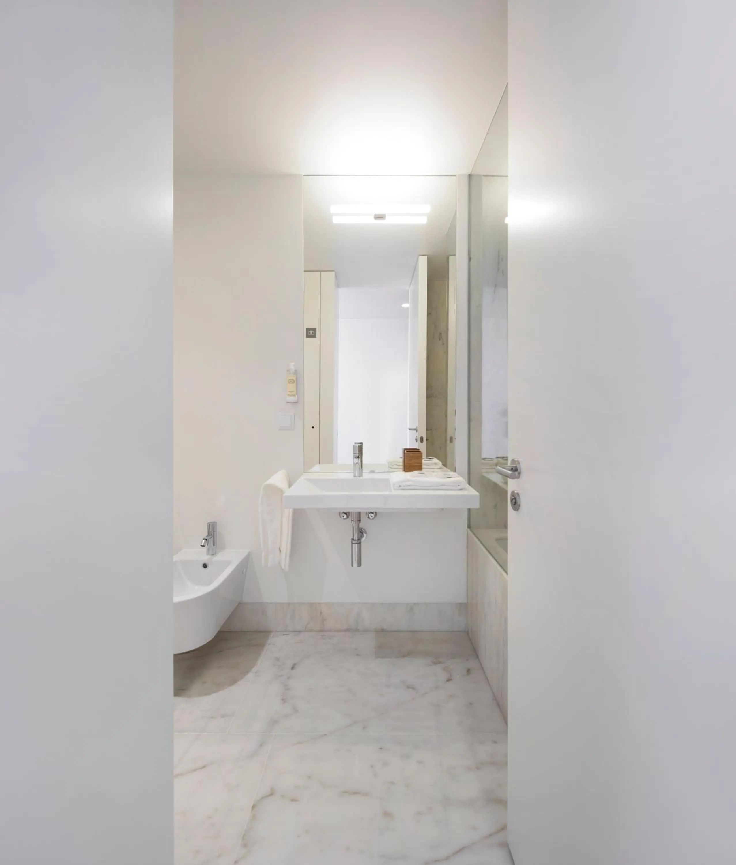 Toilet in AC-Armazéns Cogumbreiro