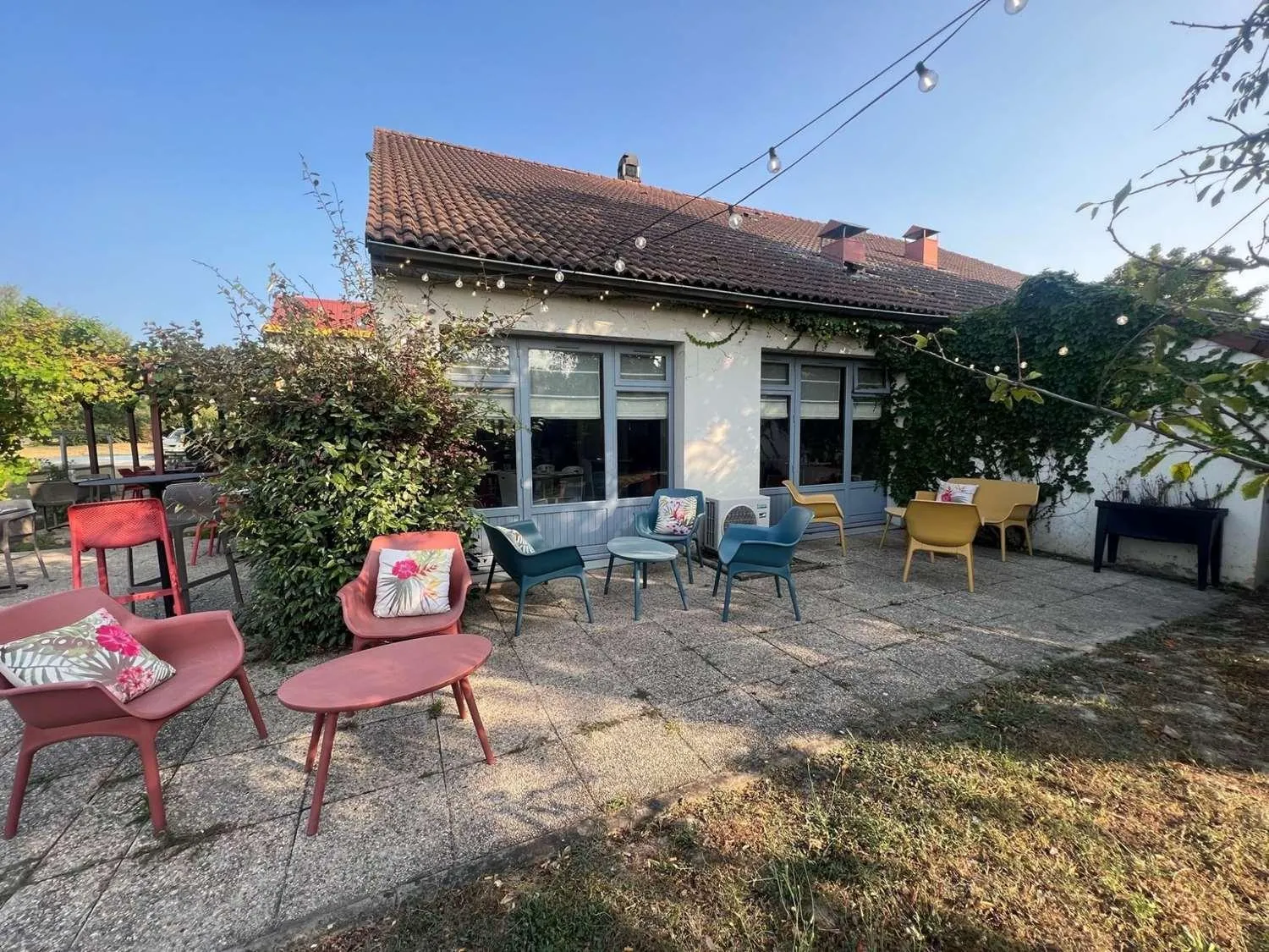 Patio in Campanile Montélimar Nord - A7 sortie 17