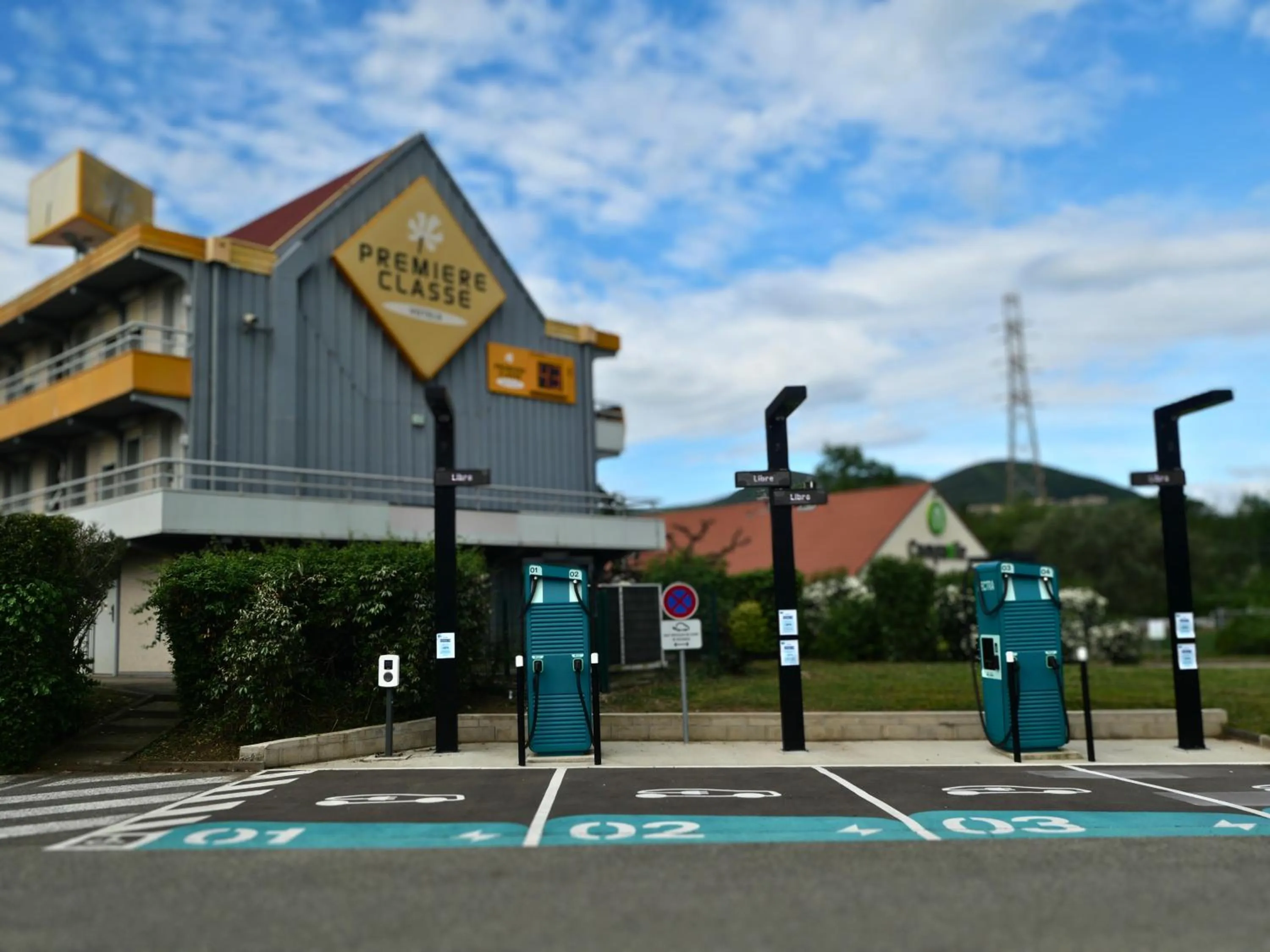 Parking in Campanile Montélimar Nord - A7 sortie 17