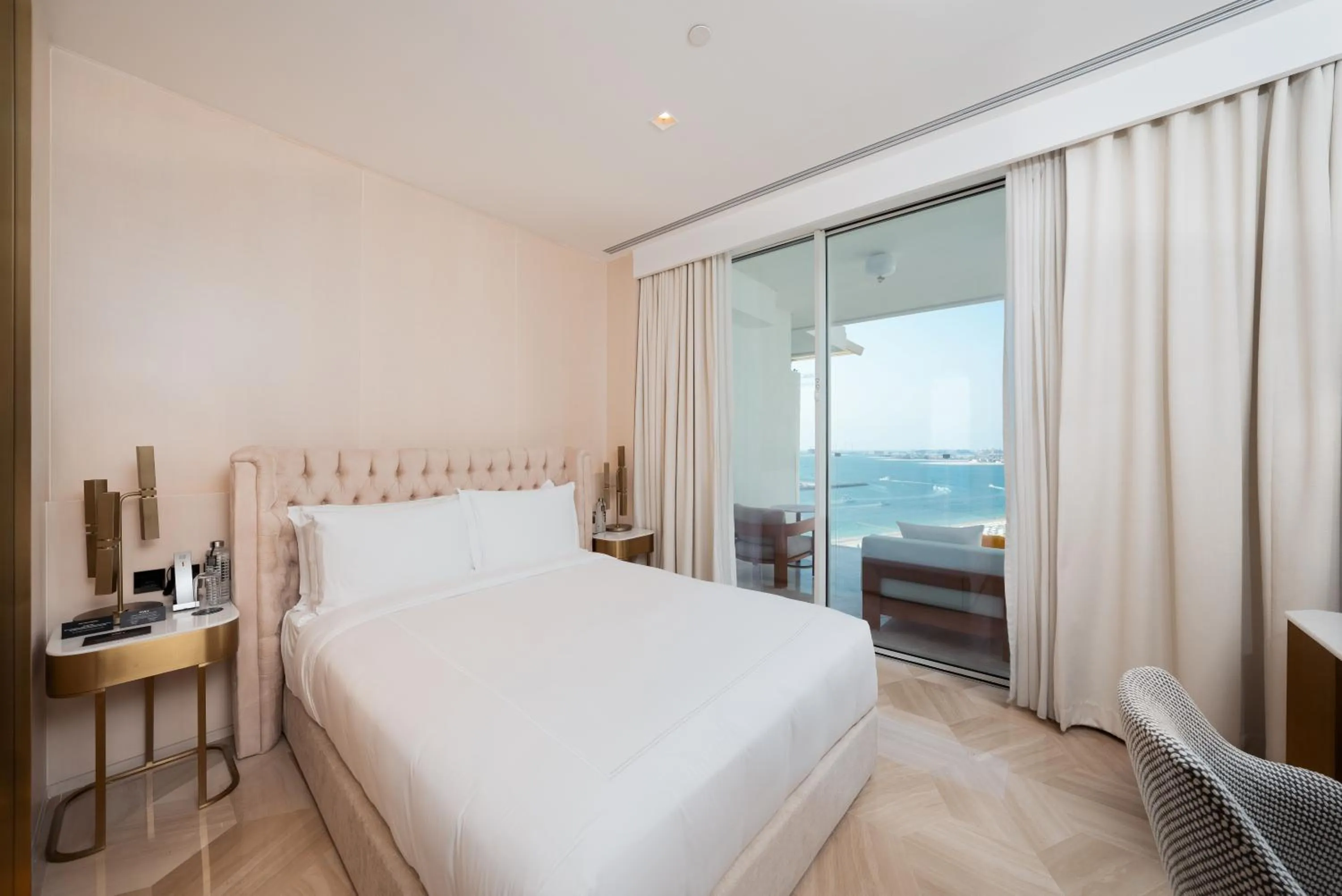 Bedroom, Bed in FIVE Palm Jumeirah Dubai