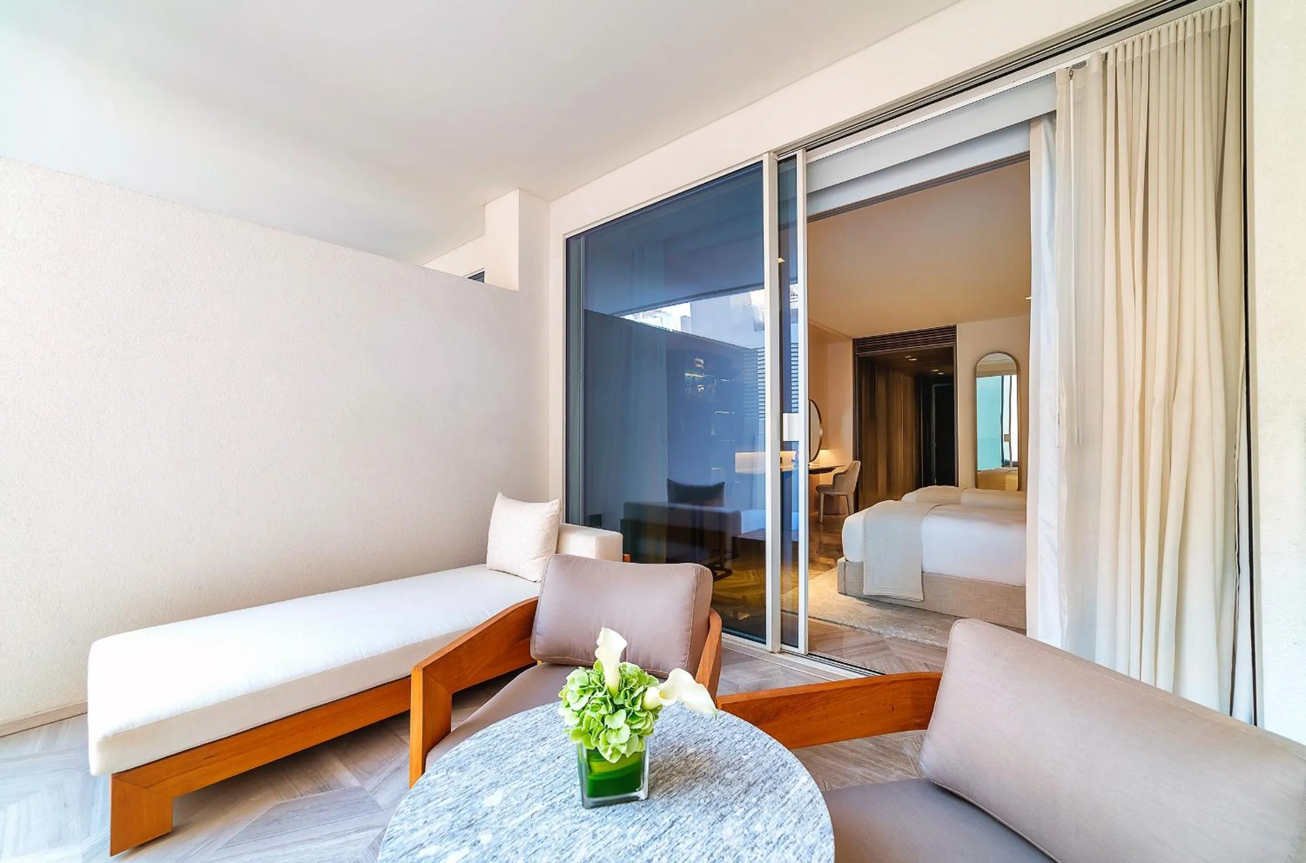 Bedroom, Bed in FIVE Palm Jumeirah Dubai