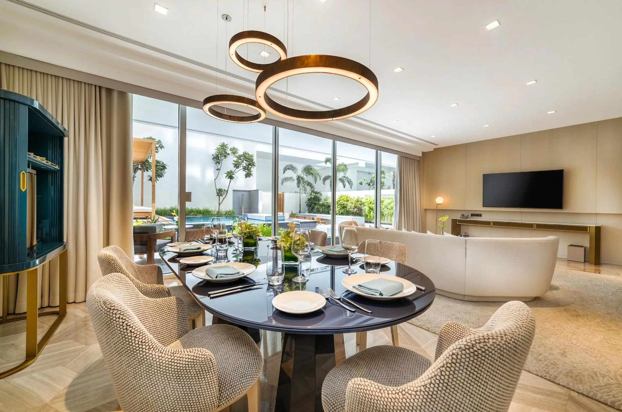 Dining area in FIVE Palm Jumeirah Dubai