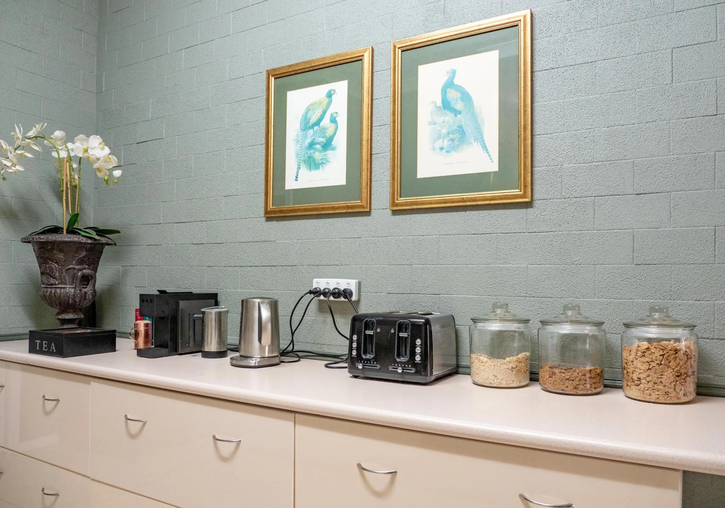Kitchen or kitchenette in Brigham House