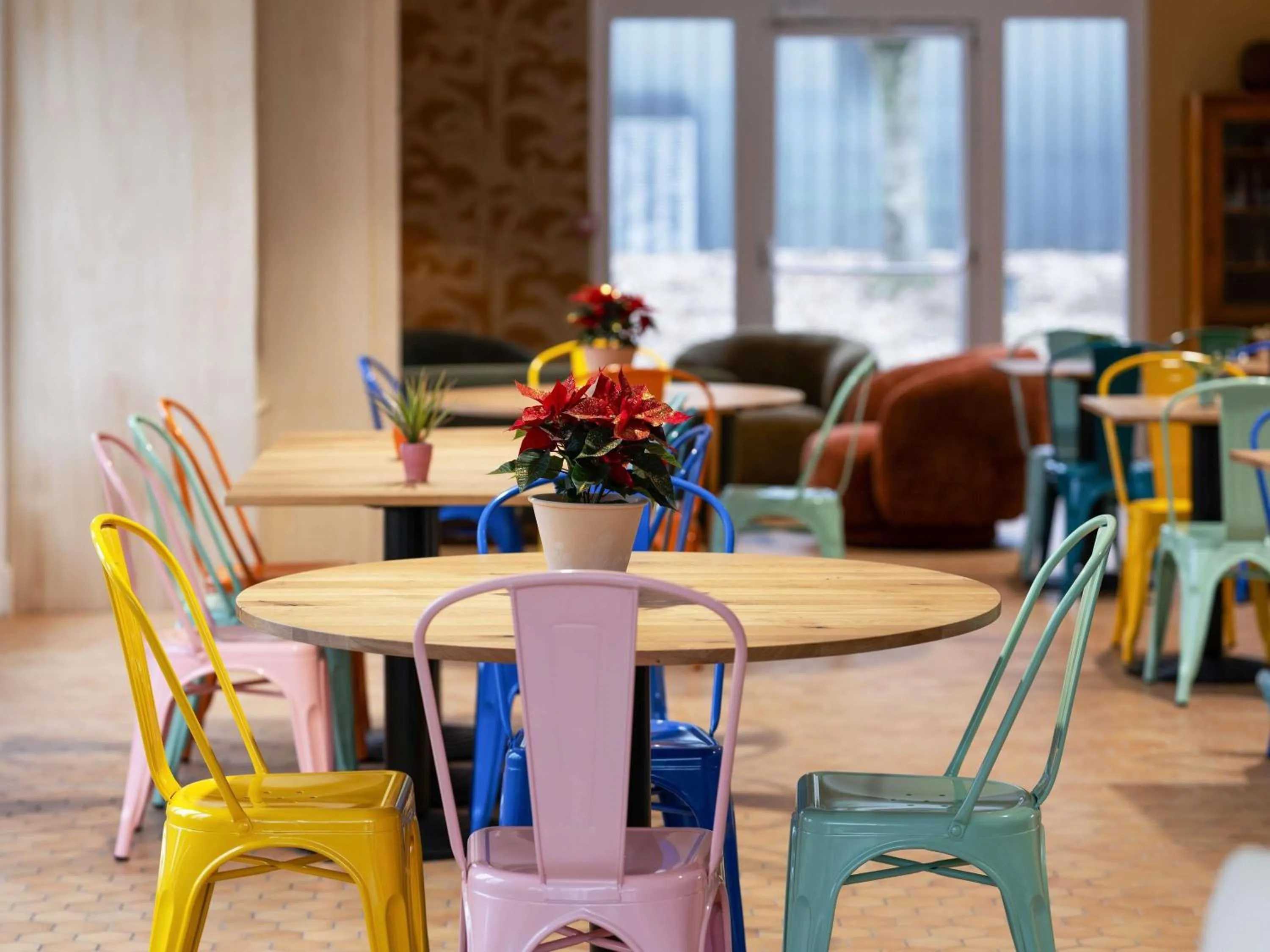 Property building in greet Hotel Chatellerault