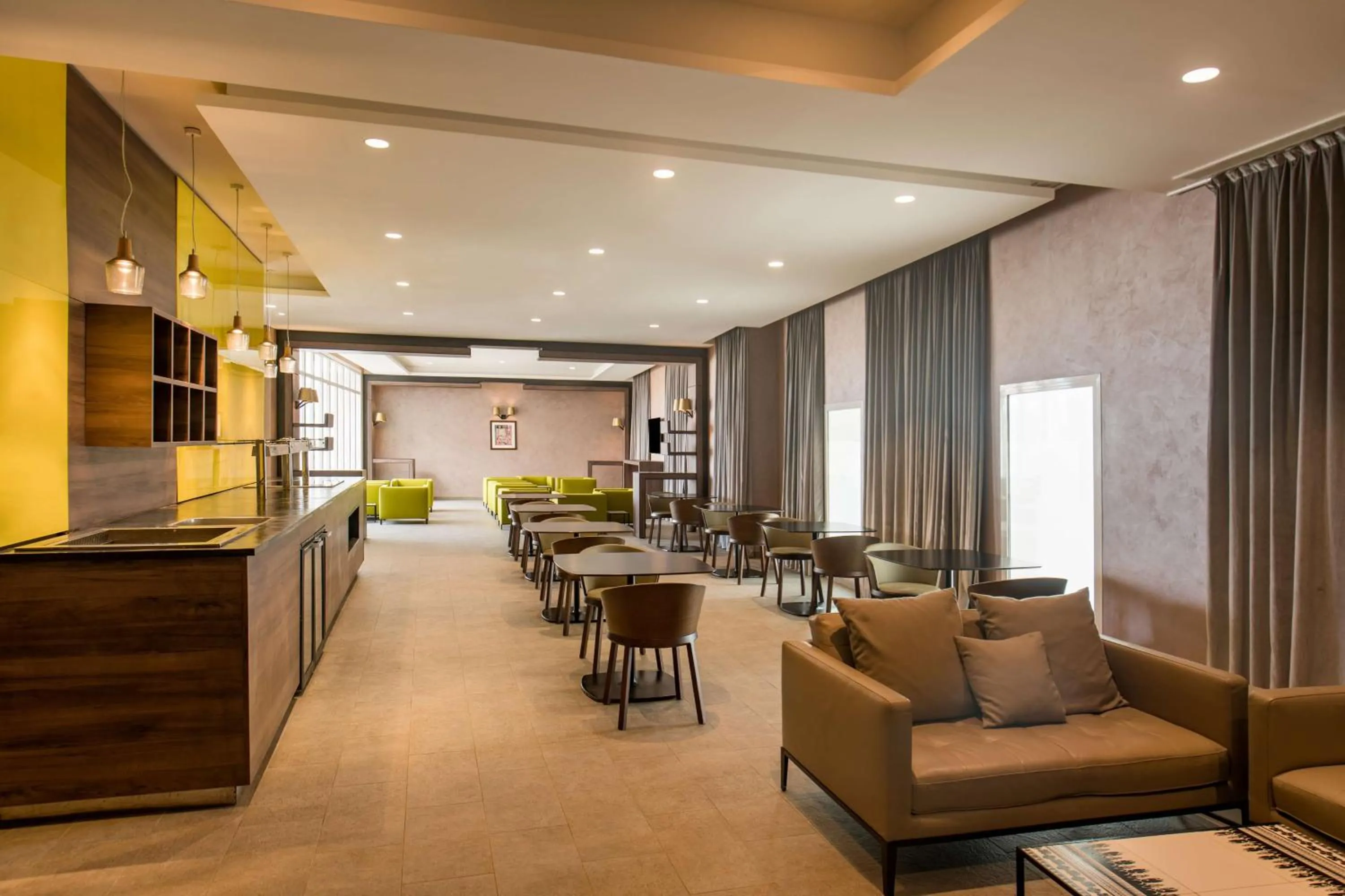 Lounge or bar in Radisson Blu Resort Saidia Beach