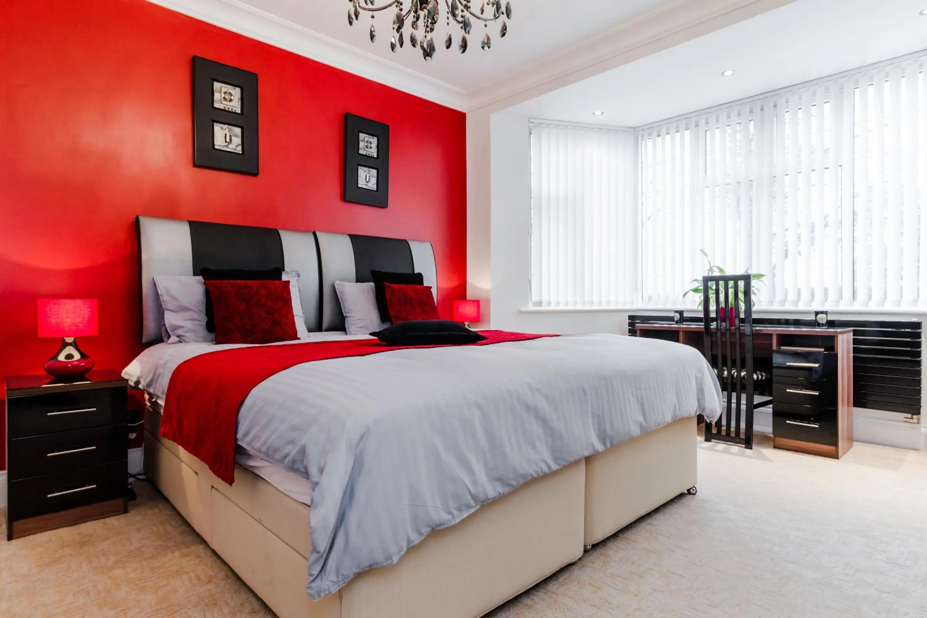 Bedroom, Bed in Brooklyn House