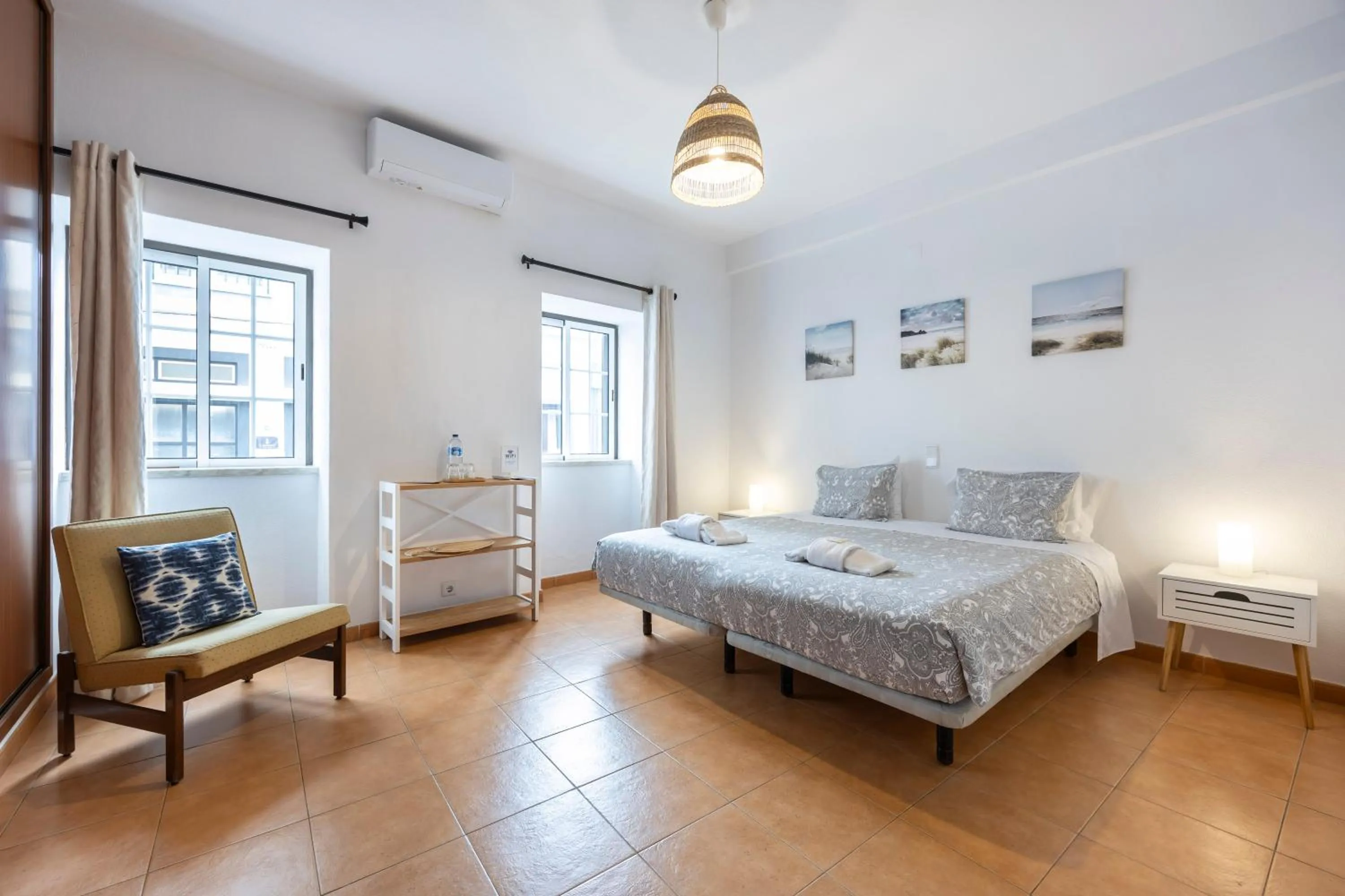 Bed in 3 Marias Garden House B&B