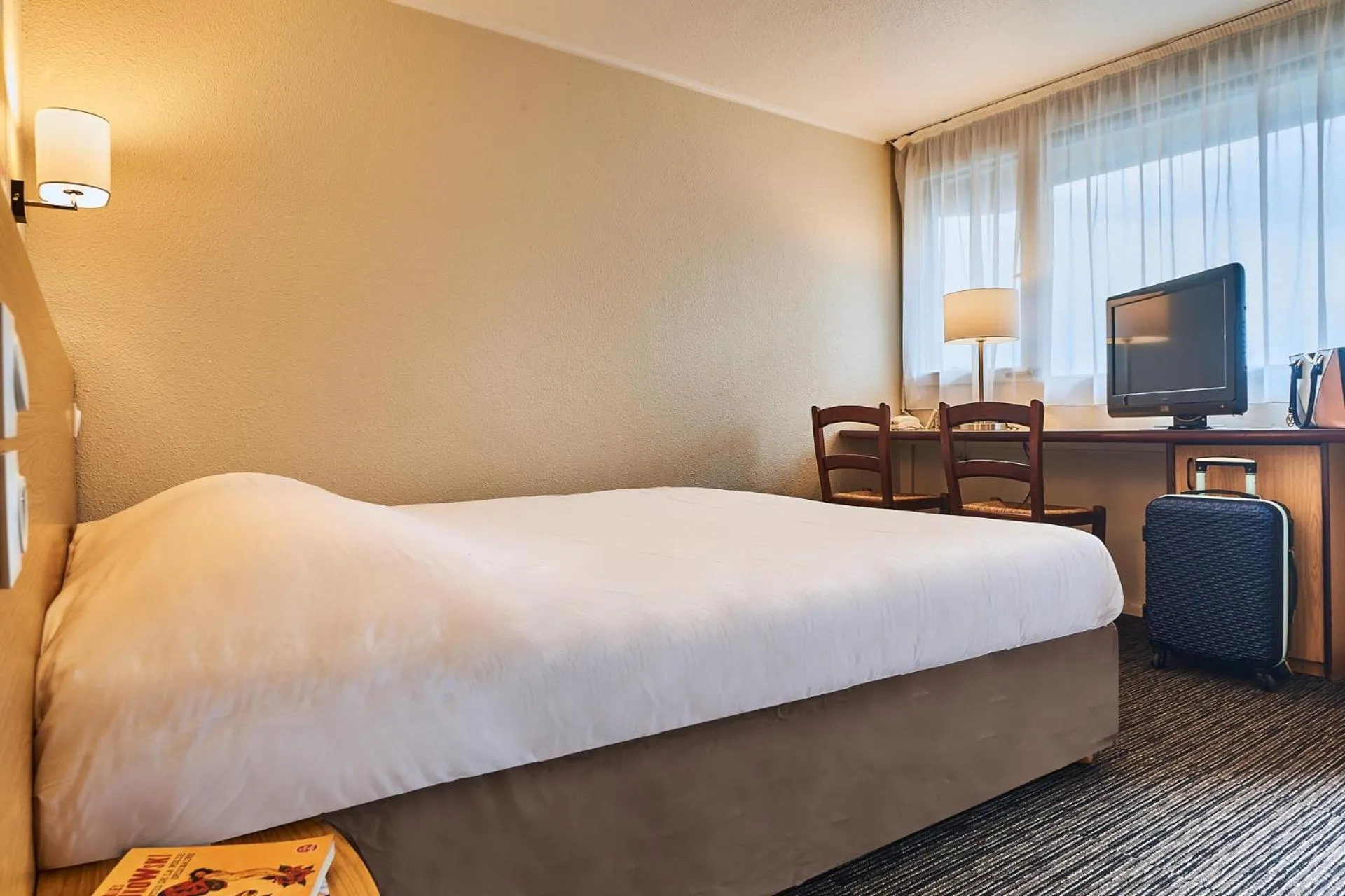 Bed in Kyriad Direct Haguenau