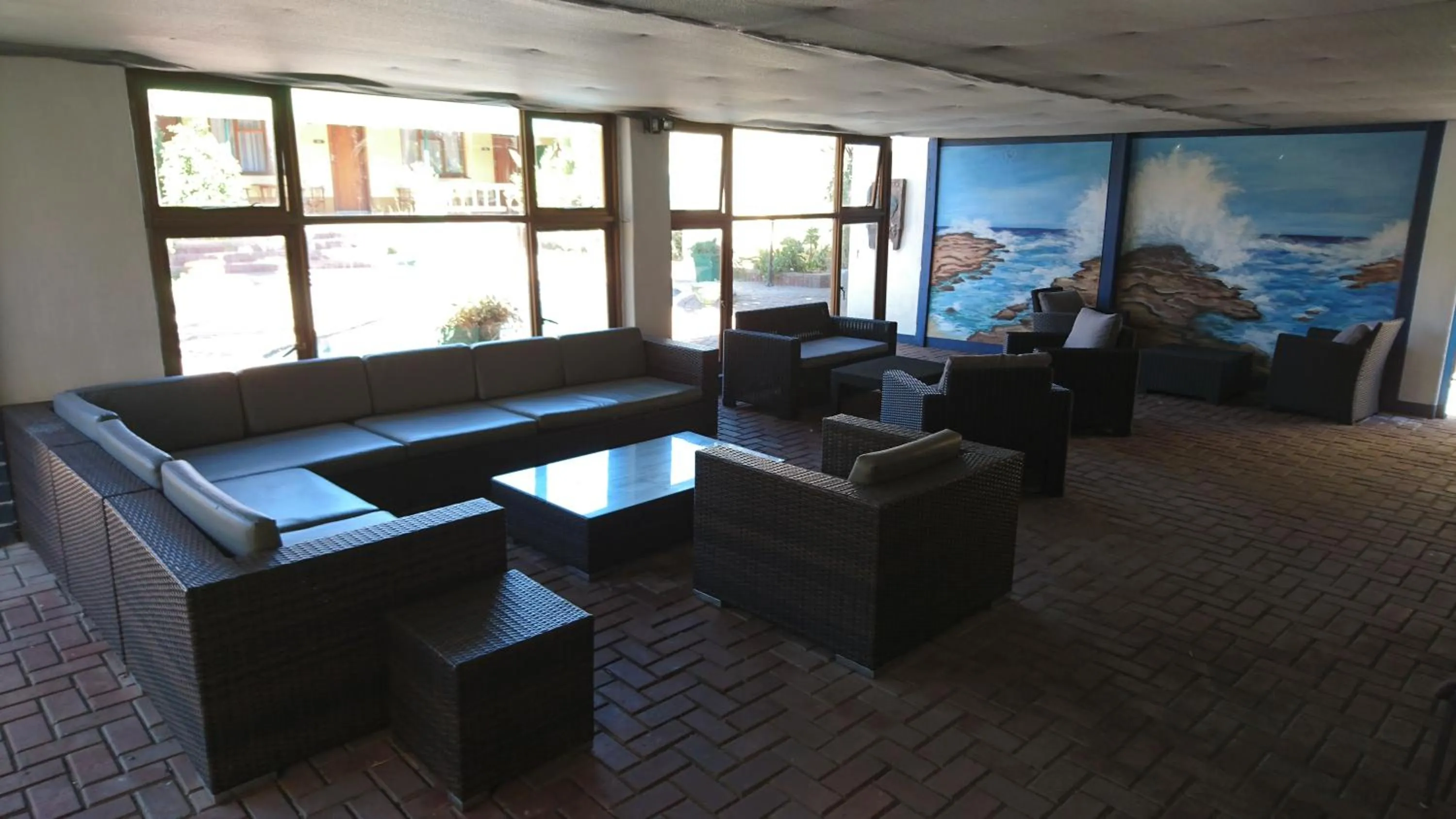 Area and facilities in Lamberts Bay Hotel