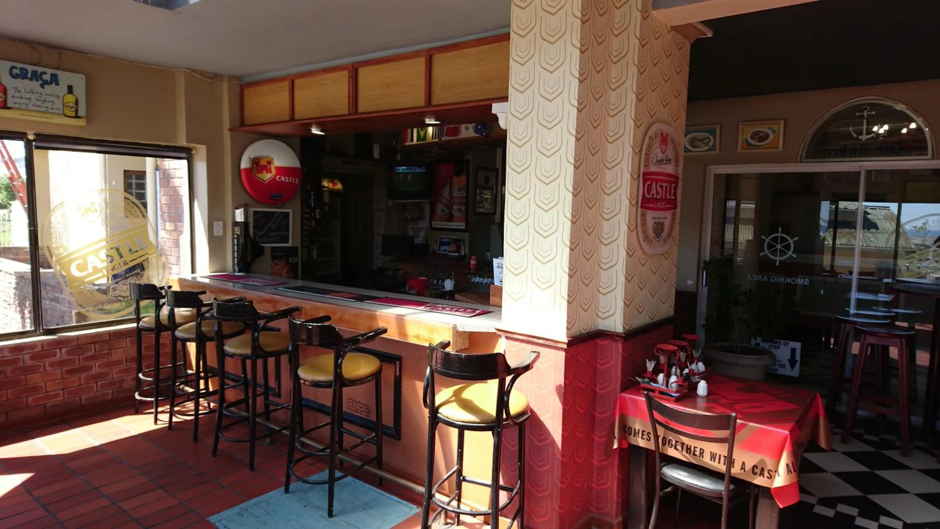 Alcoholic drinks in Lamberts Bay Hotel