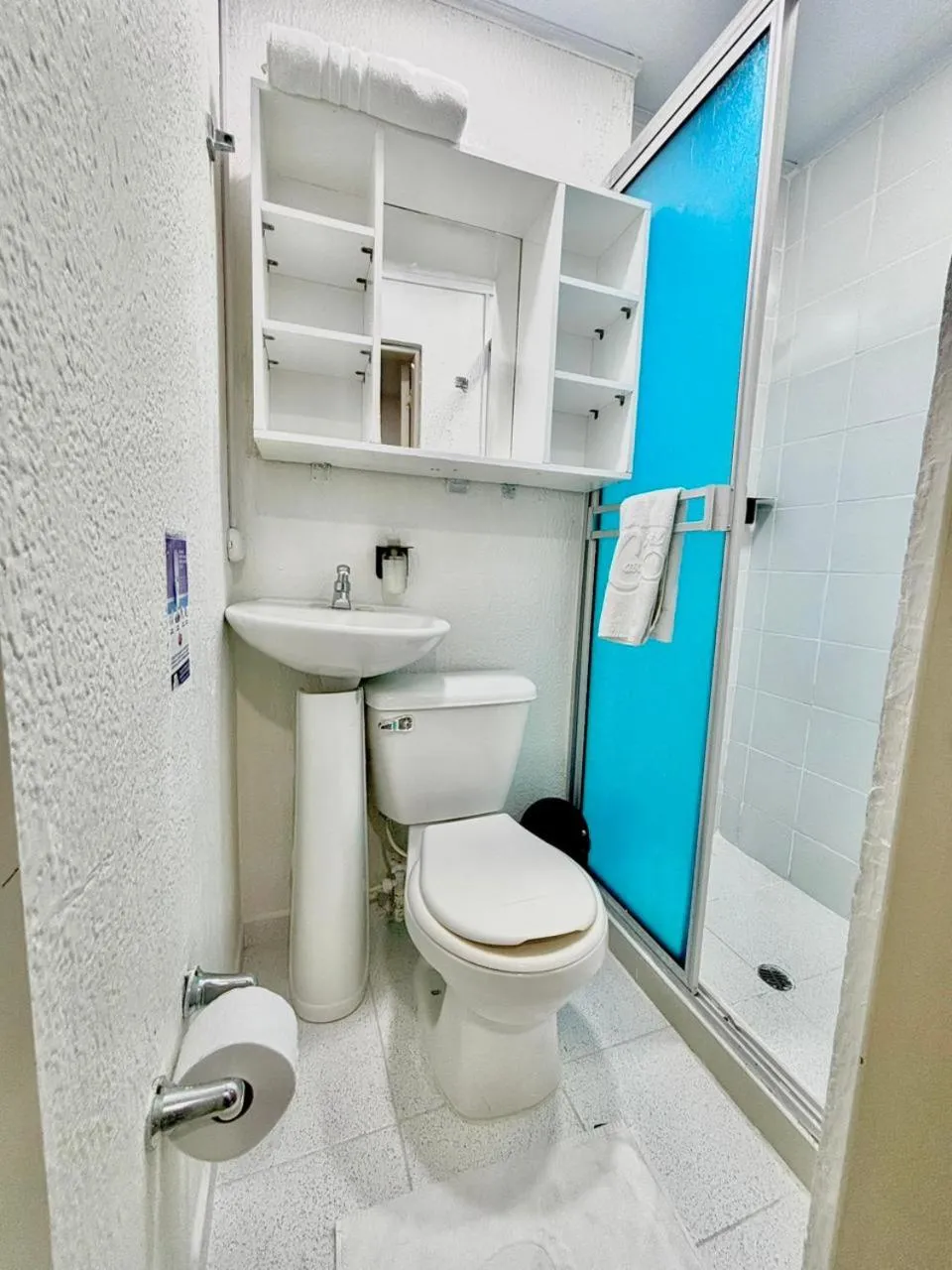 Bathroom in Hotel Casa 10