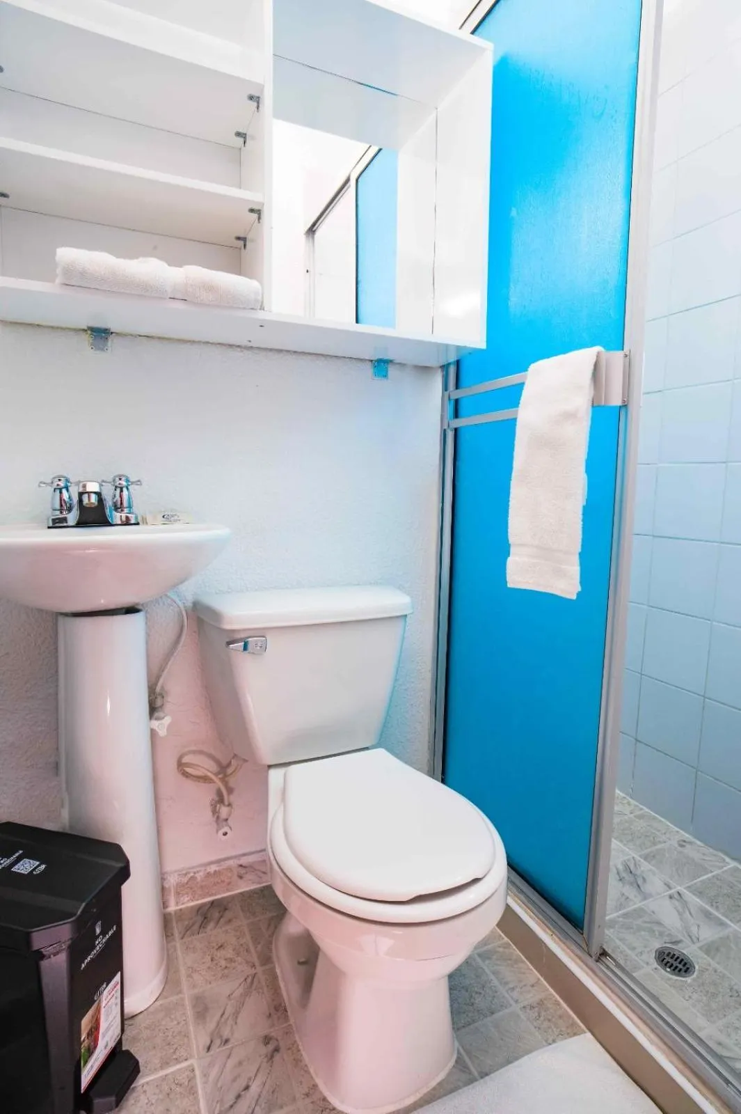 Bathroom in Hotel Casa 10