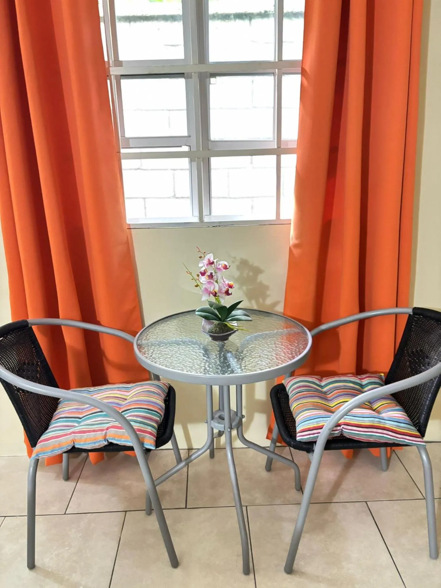 Seating area in Matthew's Miracle View