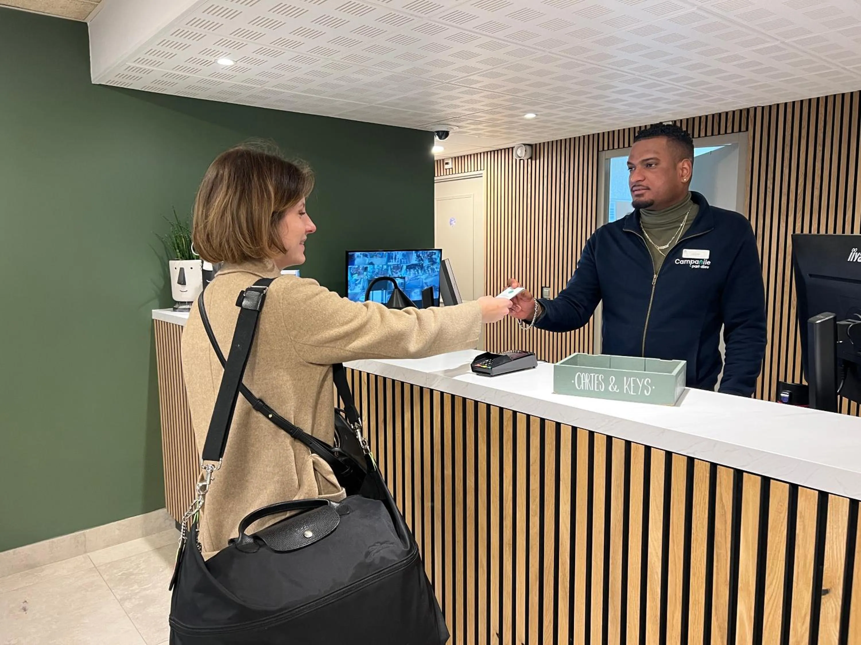 Lobby or reception in Campanile PRIME Lyon Centre Gare Part-Dieu