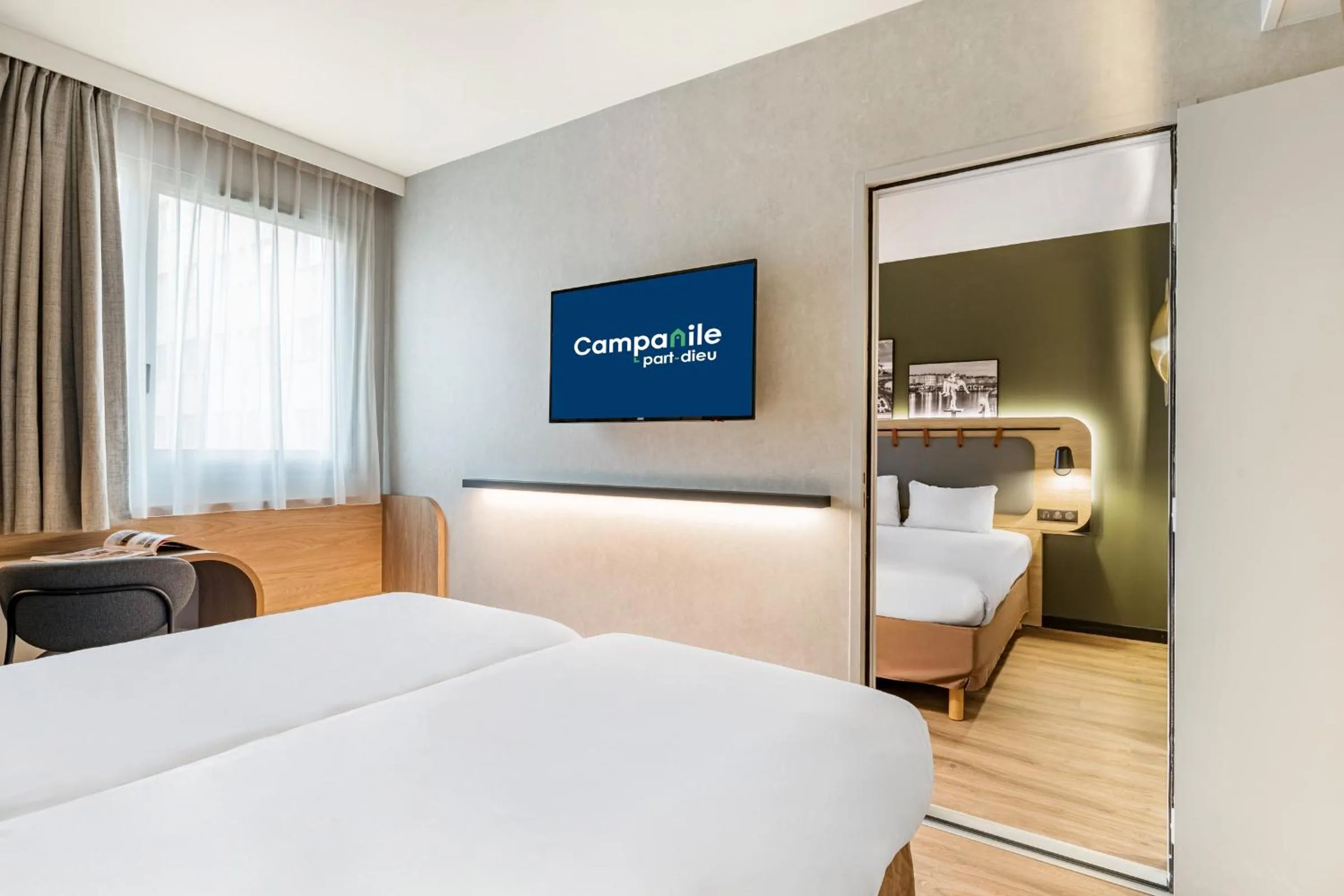 TV and multimedia, Bed in Campanile PRIME Lyon Centre Gare Part-Dieu