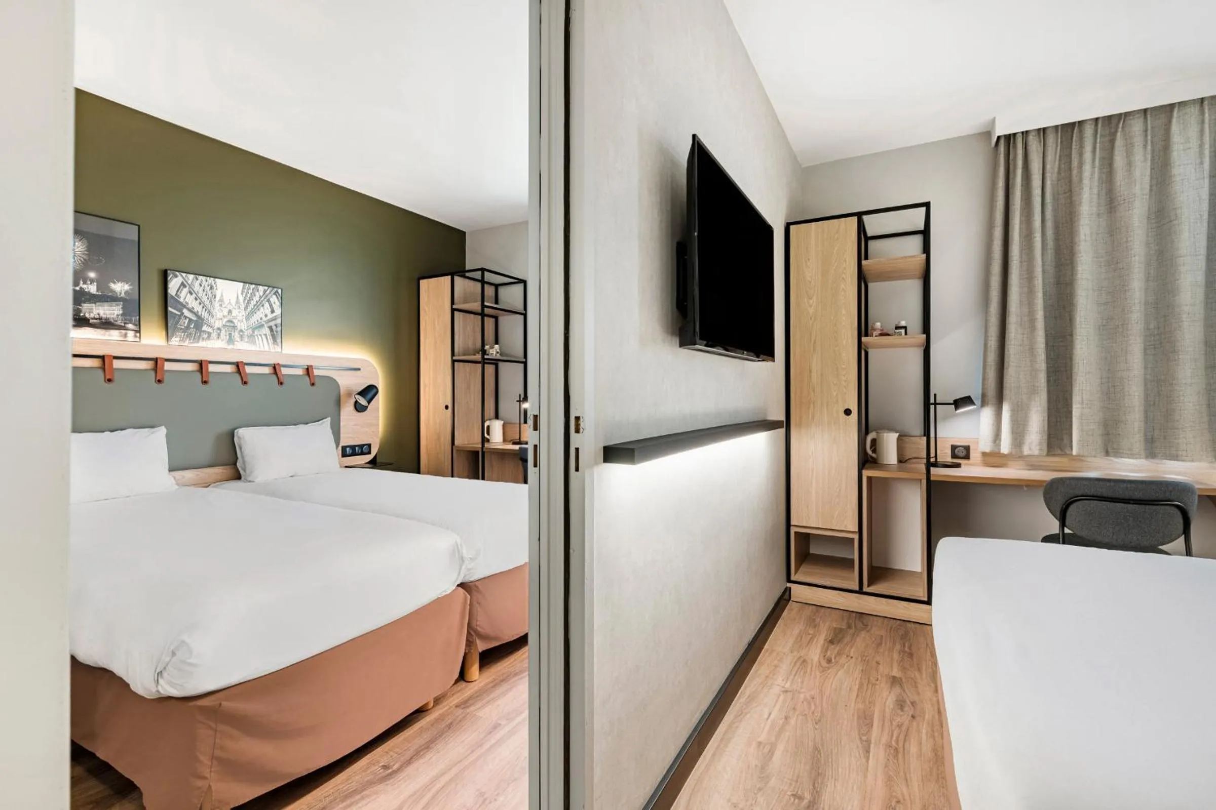 TV and multimedia, Bed in Campanile PRIME Lyon Centre Gare Part-Dieu