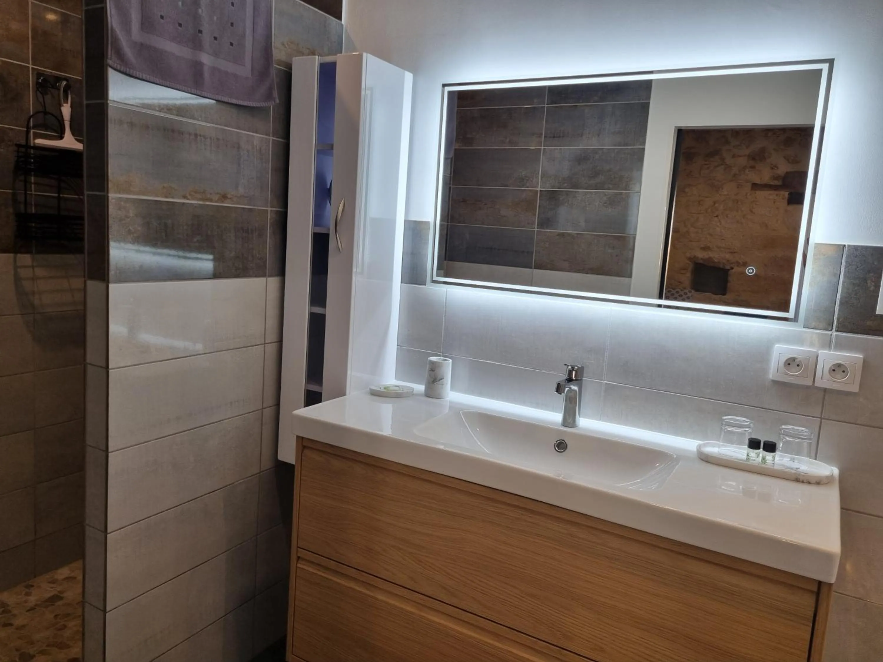 Bathroom in Le Clos de la Canéda