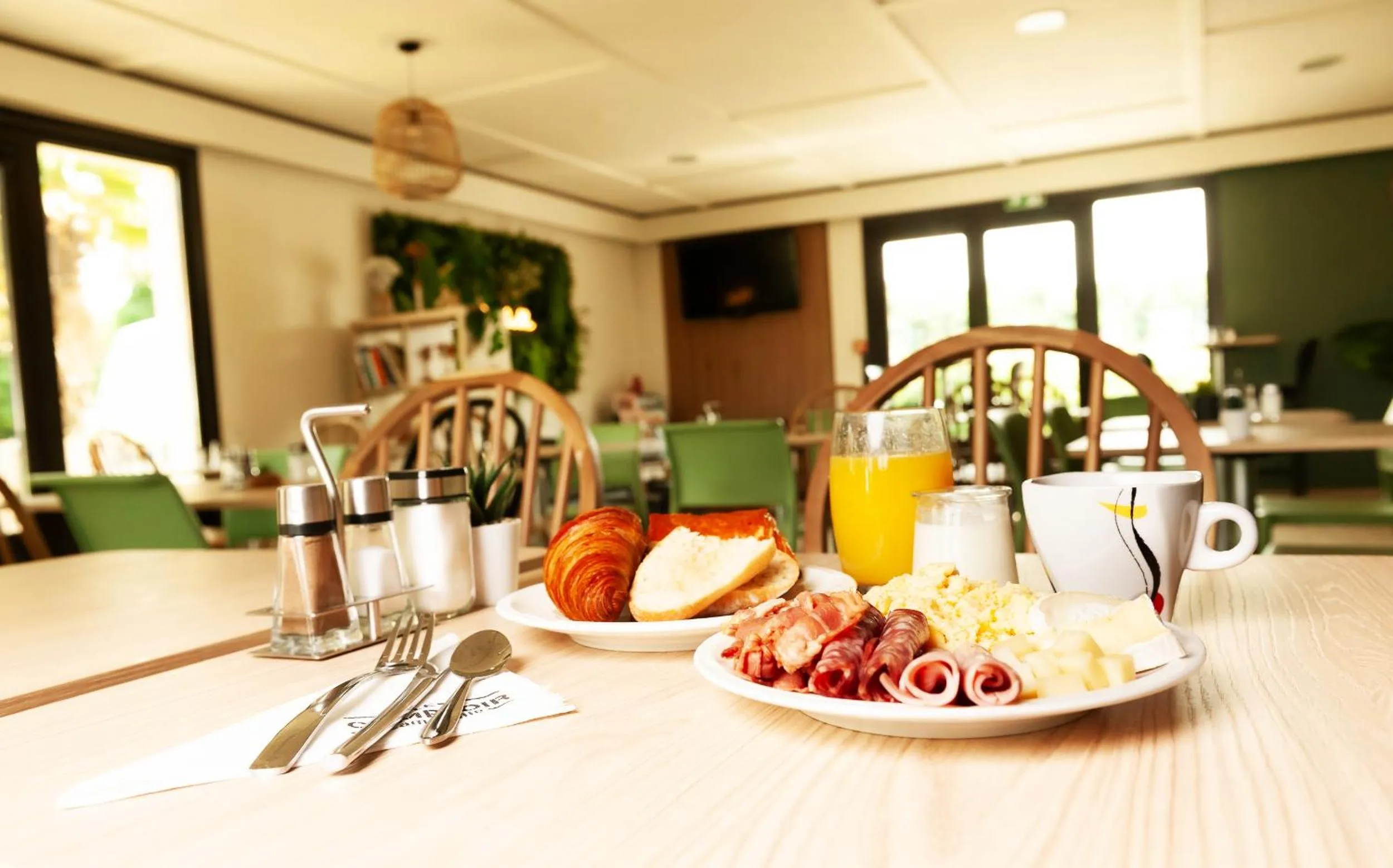 Breakfast in Campanile La Rochelle Nord - Puilboreau Chagnolet