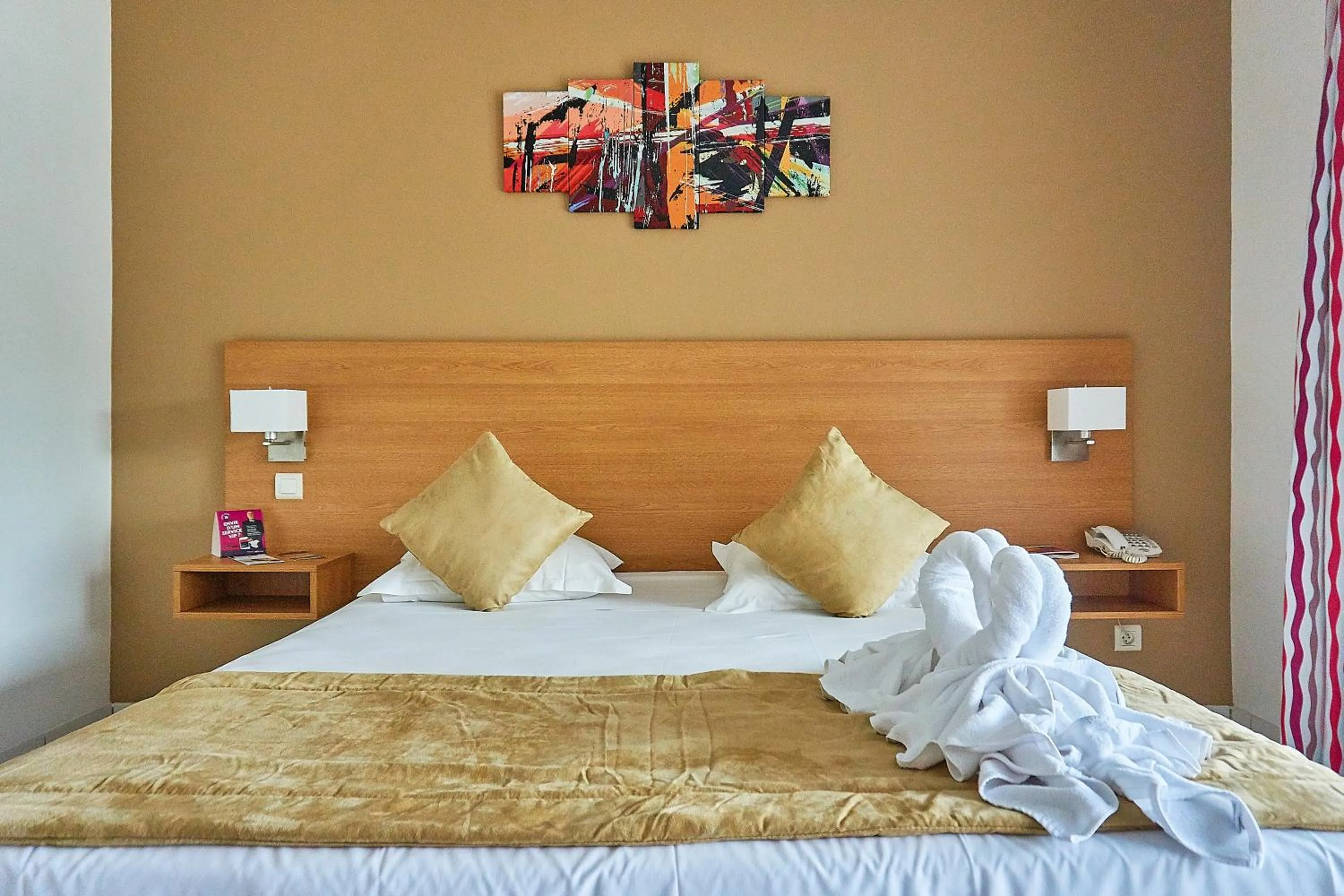 Bed in The Originals City, Hôtel Belova, Cayenne Sud