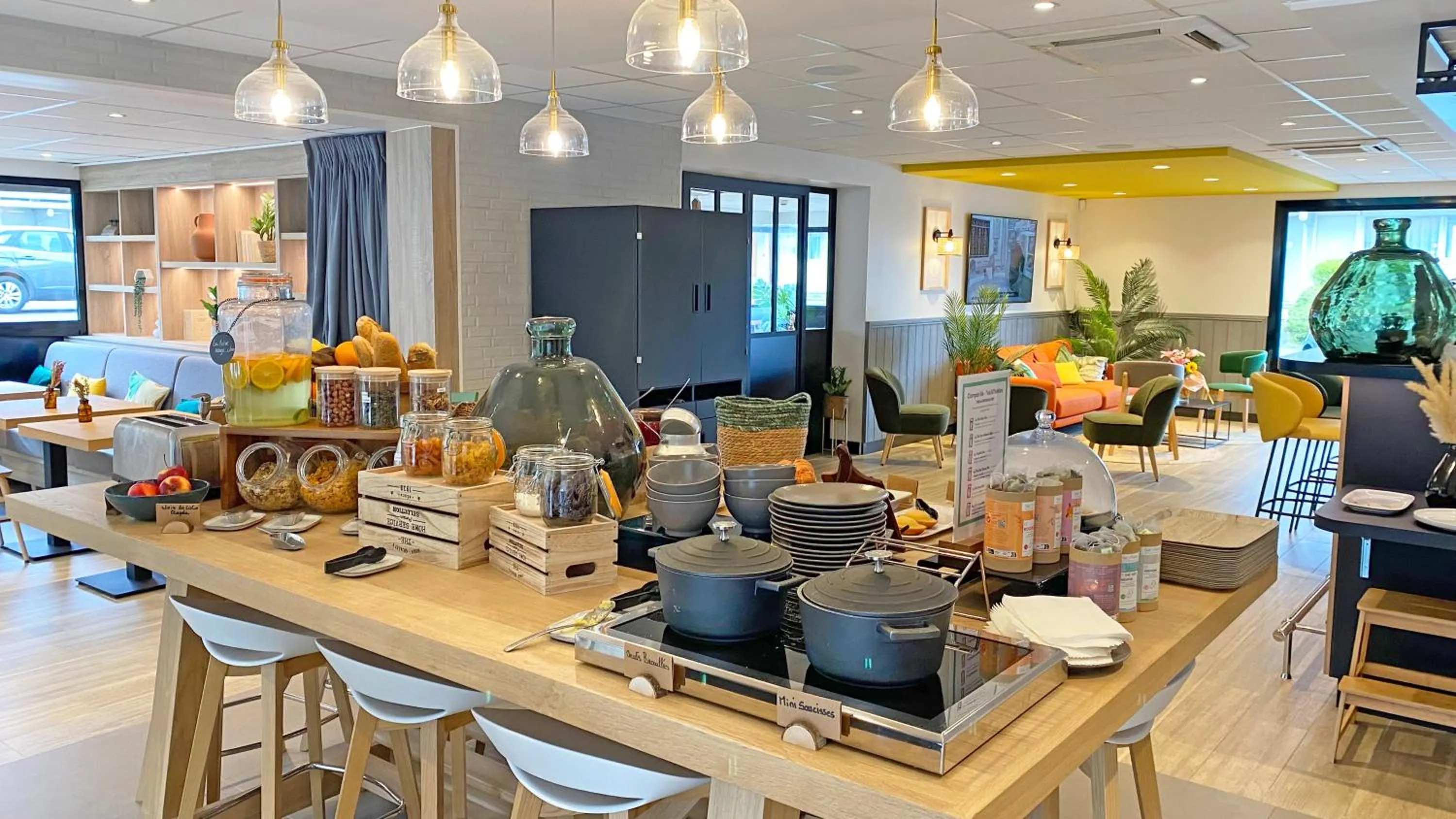 Restaurant/places to eat in Campanile Saint-Étienne Nord La Terrasse