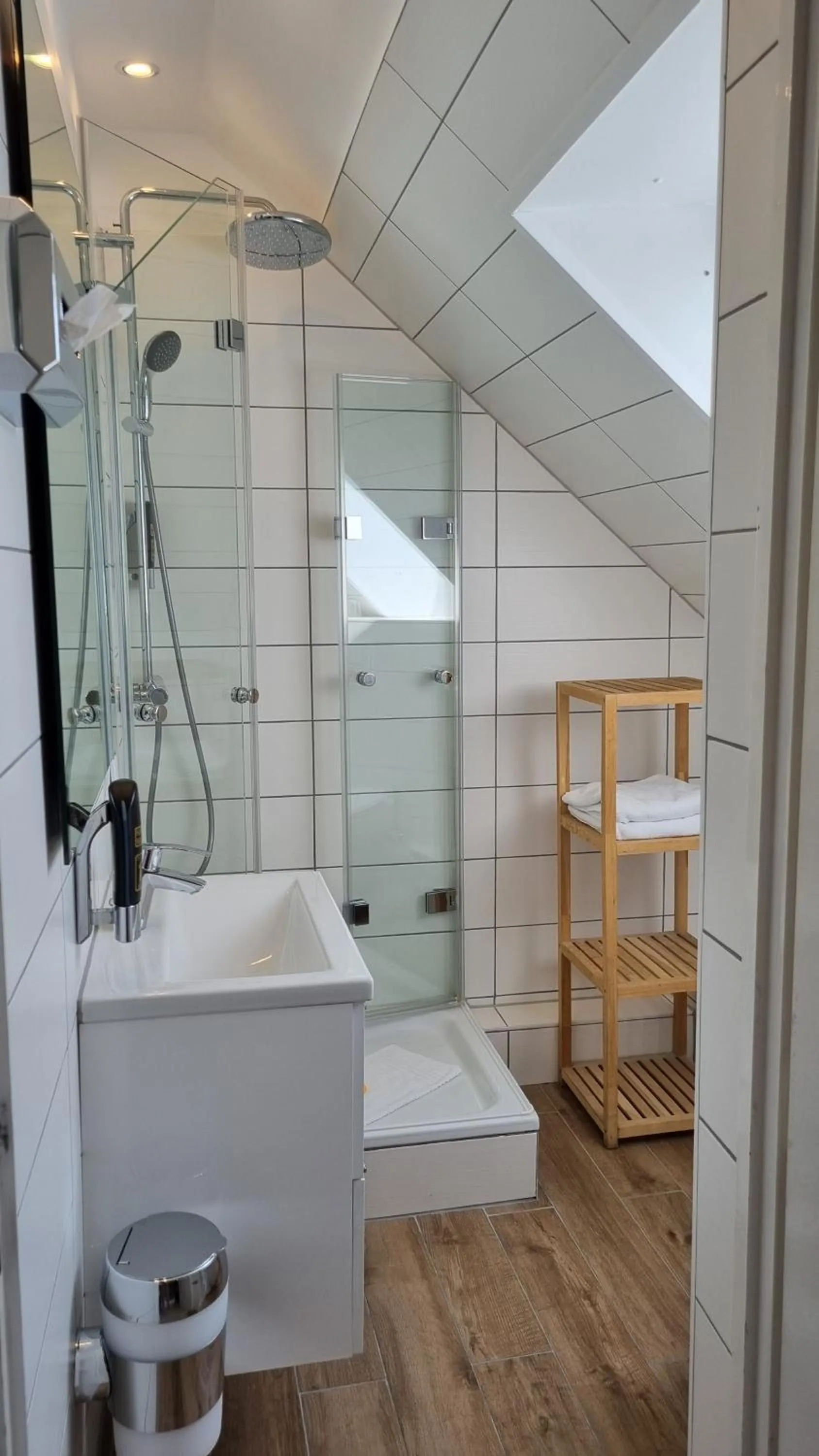 Bathroom in Akzent Hotel Strandhalle