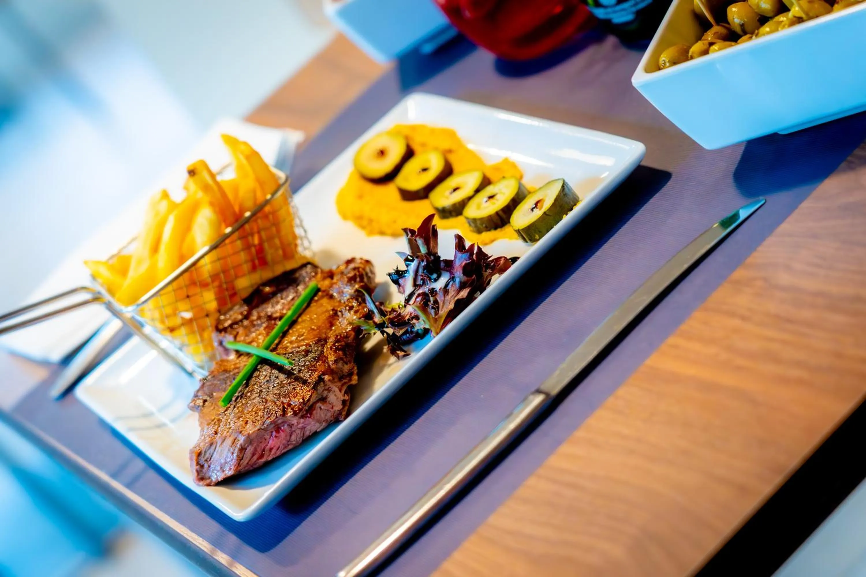 Restaurant/places to eat in Campanile Auxerre - Monéteau