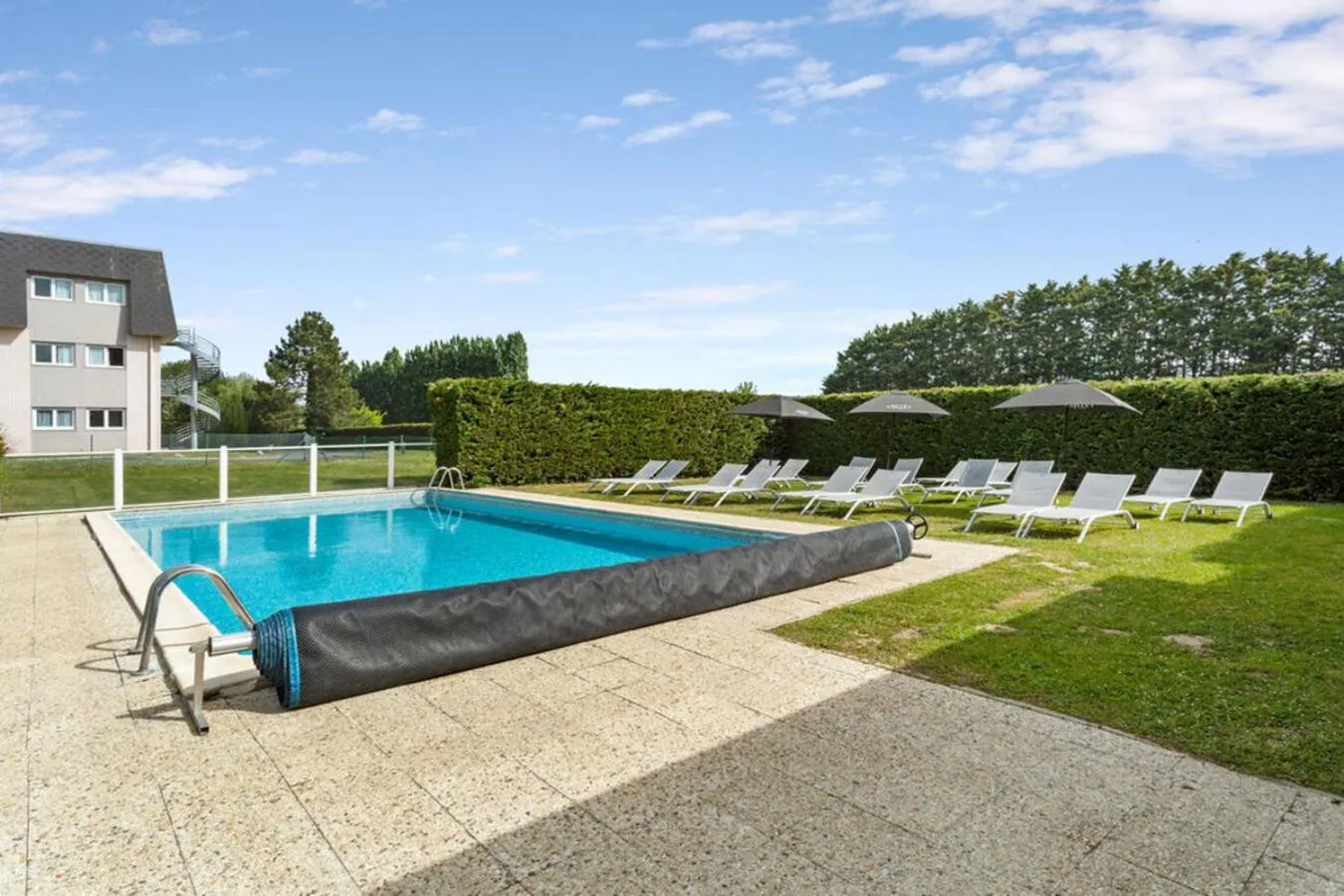Pool view in Kyriad Deauville - St Arnoult