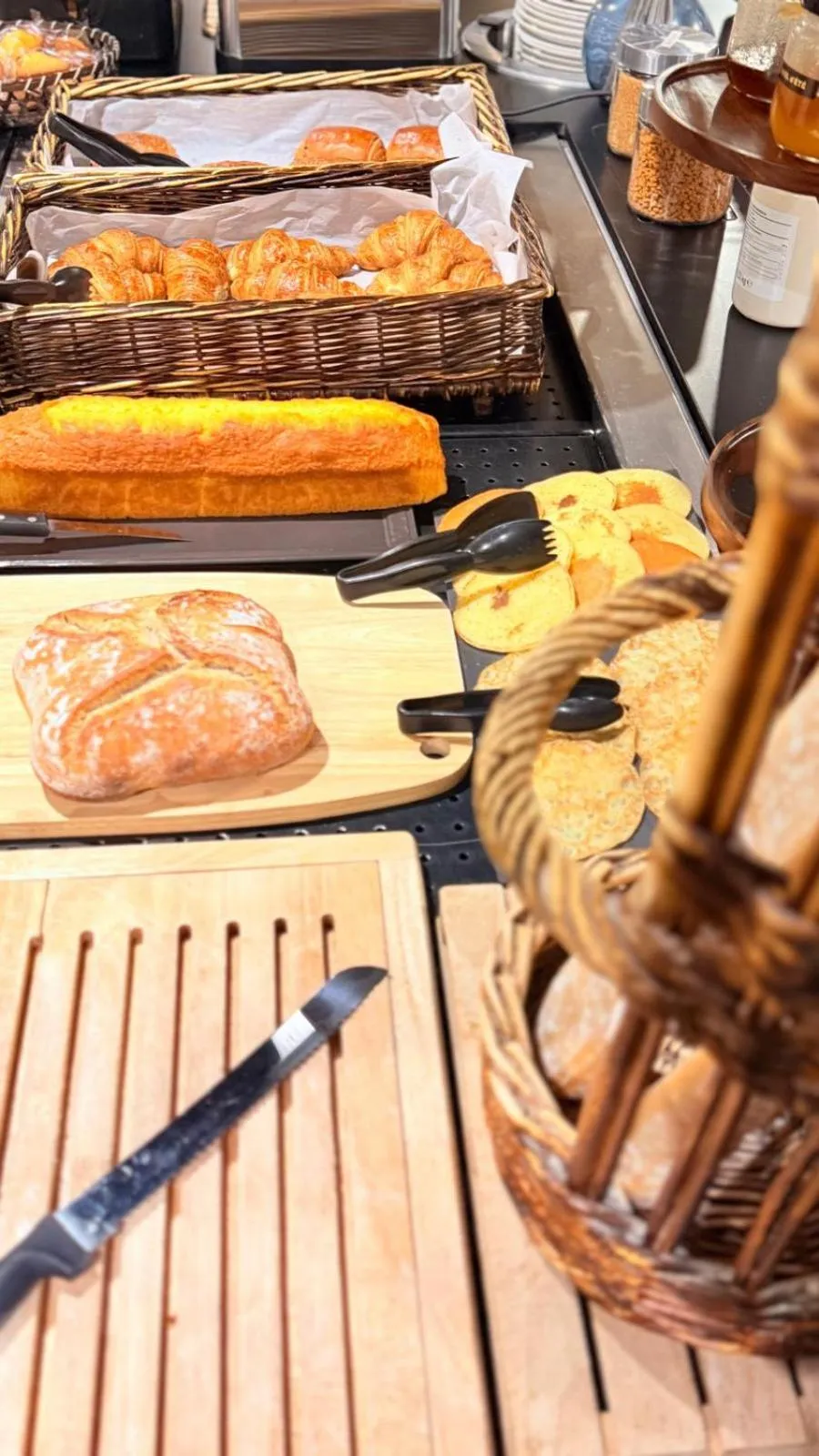 Breakfast in Kyriad Blois Sud - Vineuil