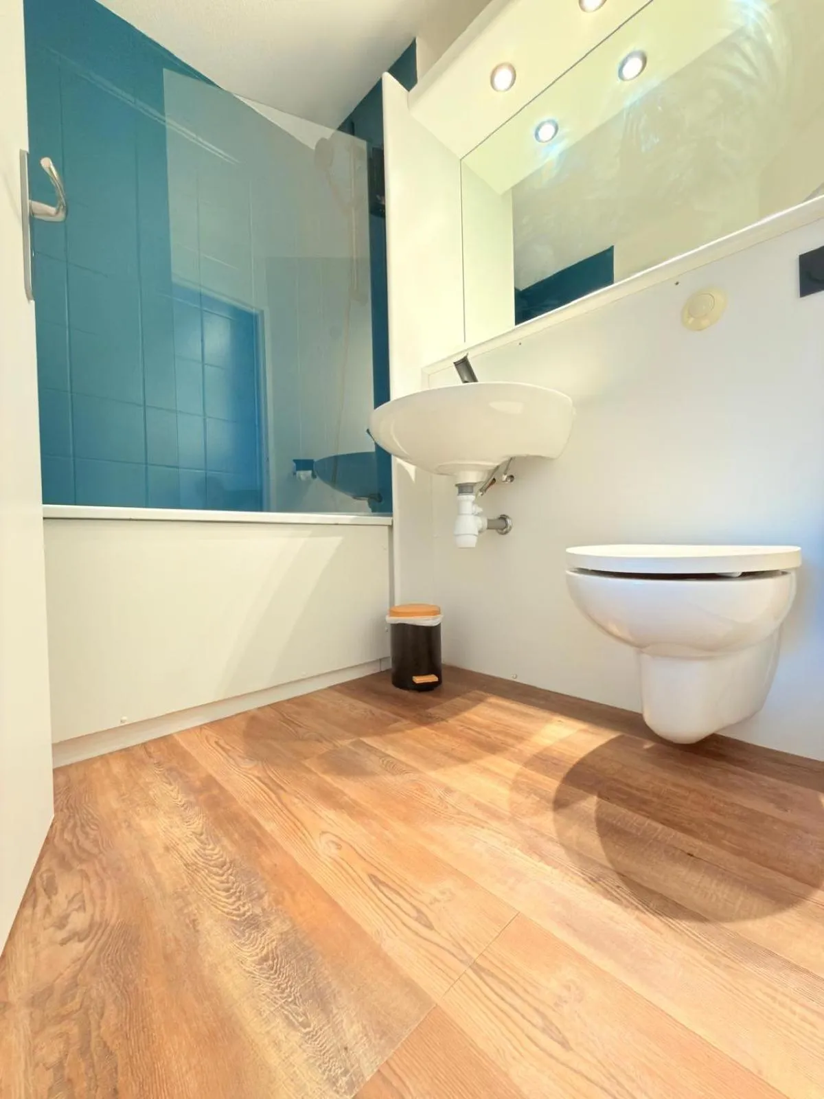 Bathroom in Kyriad Blois Sud - Vineuil