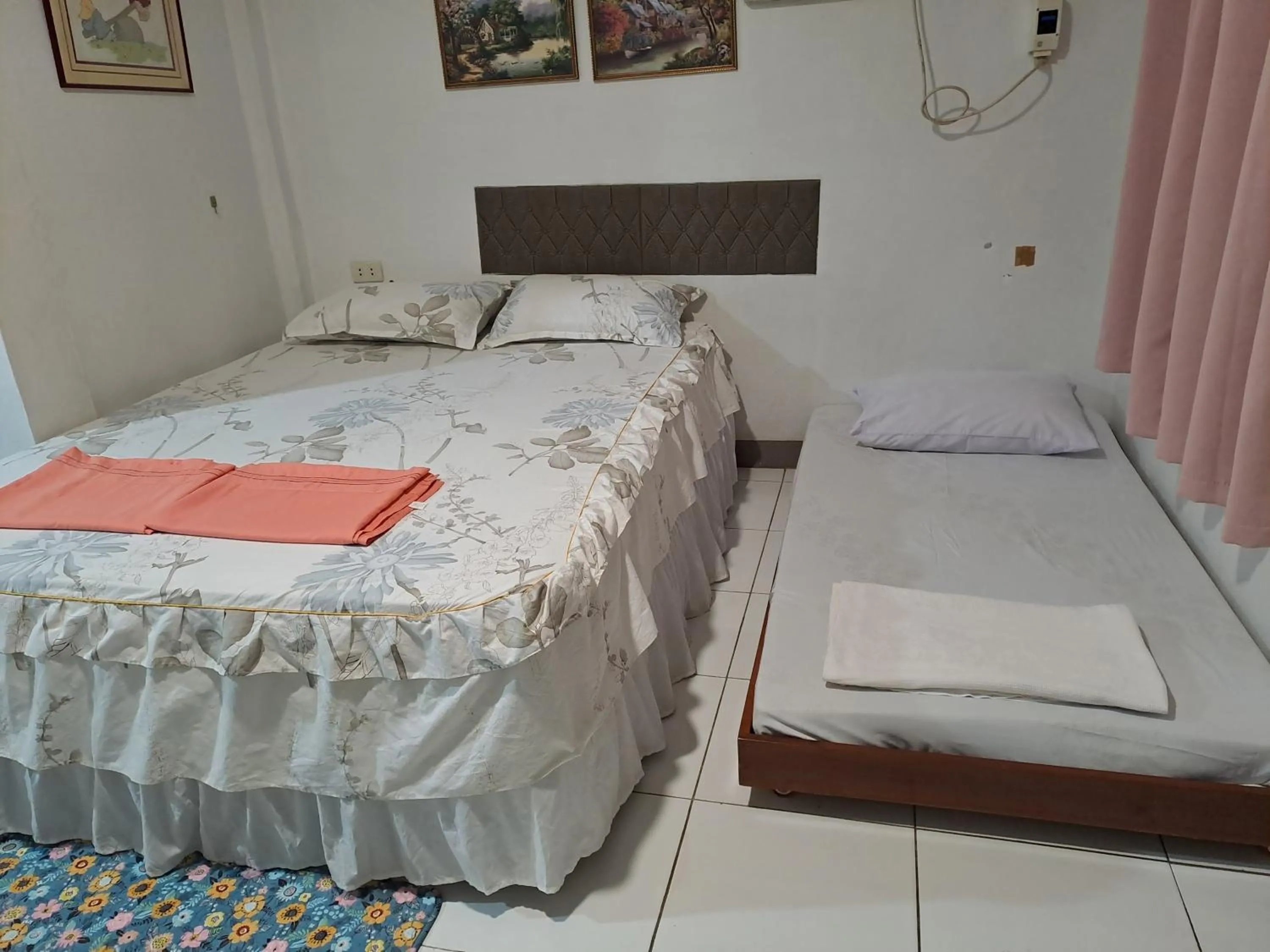 Bedroom, Bed in Dalinda's Homestay