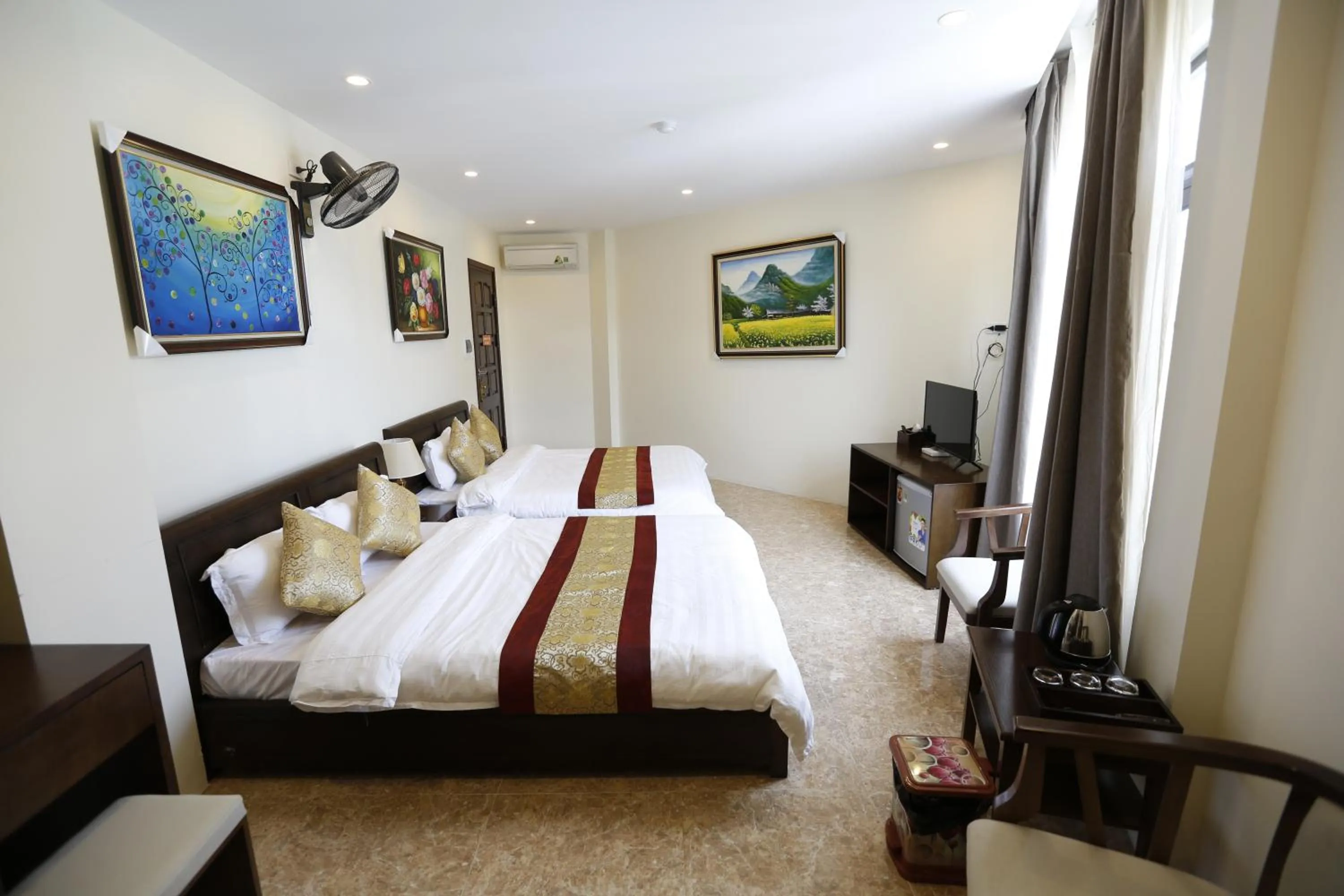 Photo of the whole room, Bed in Hoang Ngoc Hotel