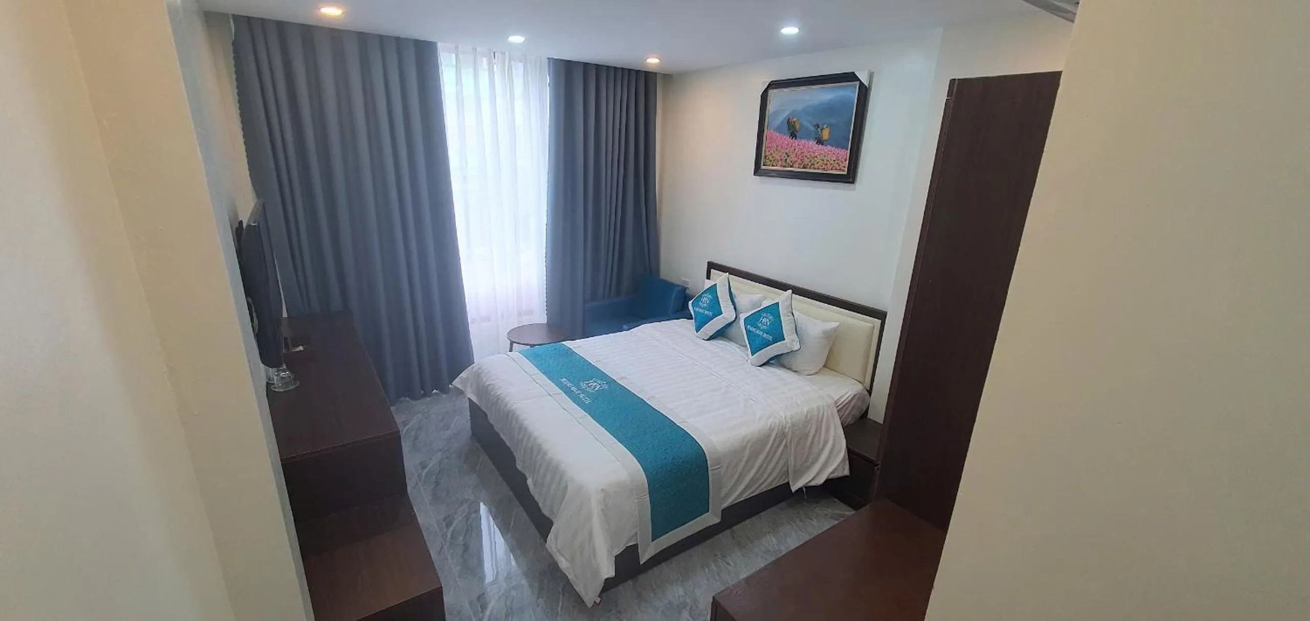 Bed in Hoang Ngoc Hotel