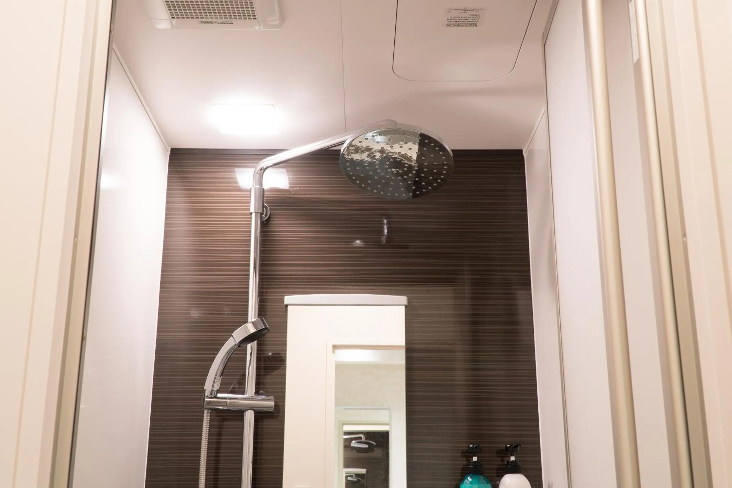 Shower in Mt.Fuji Cabin & Lounge Highland Station Inn (Capsule Hotel)