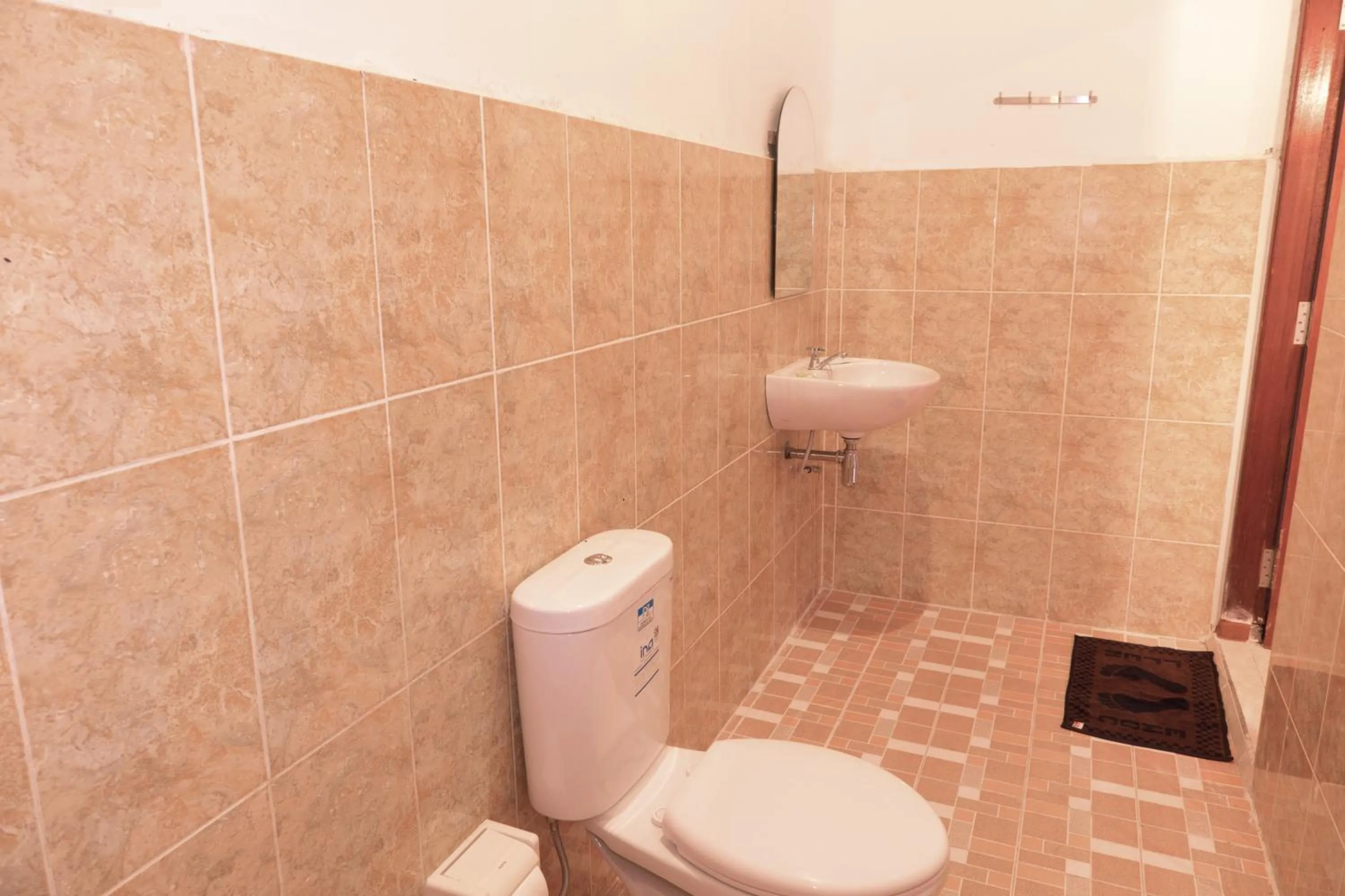 Bathroom in Bidara Cottage