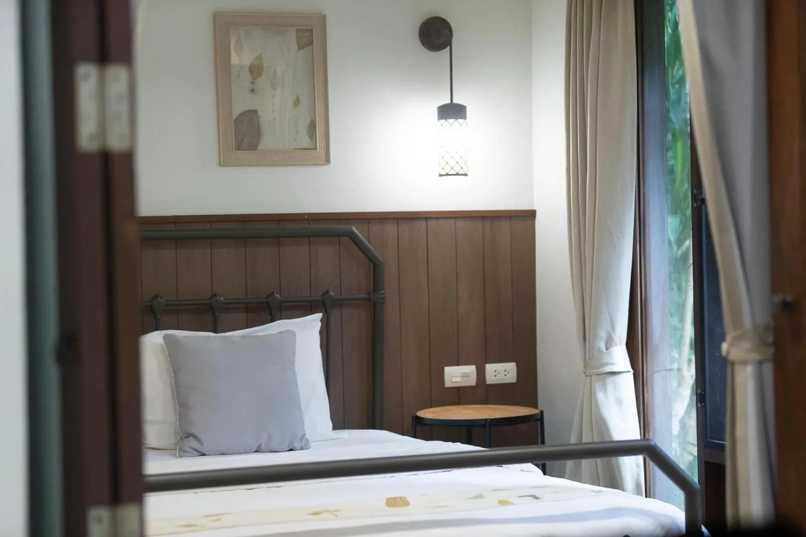 Bed in Wanathara Resort