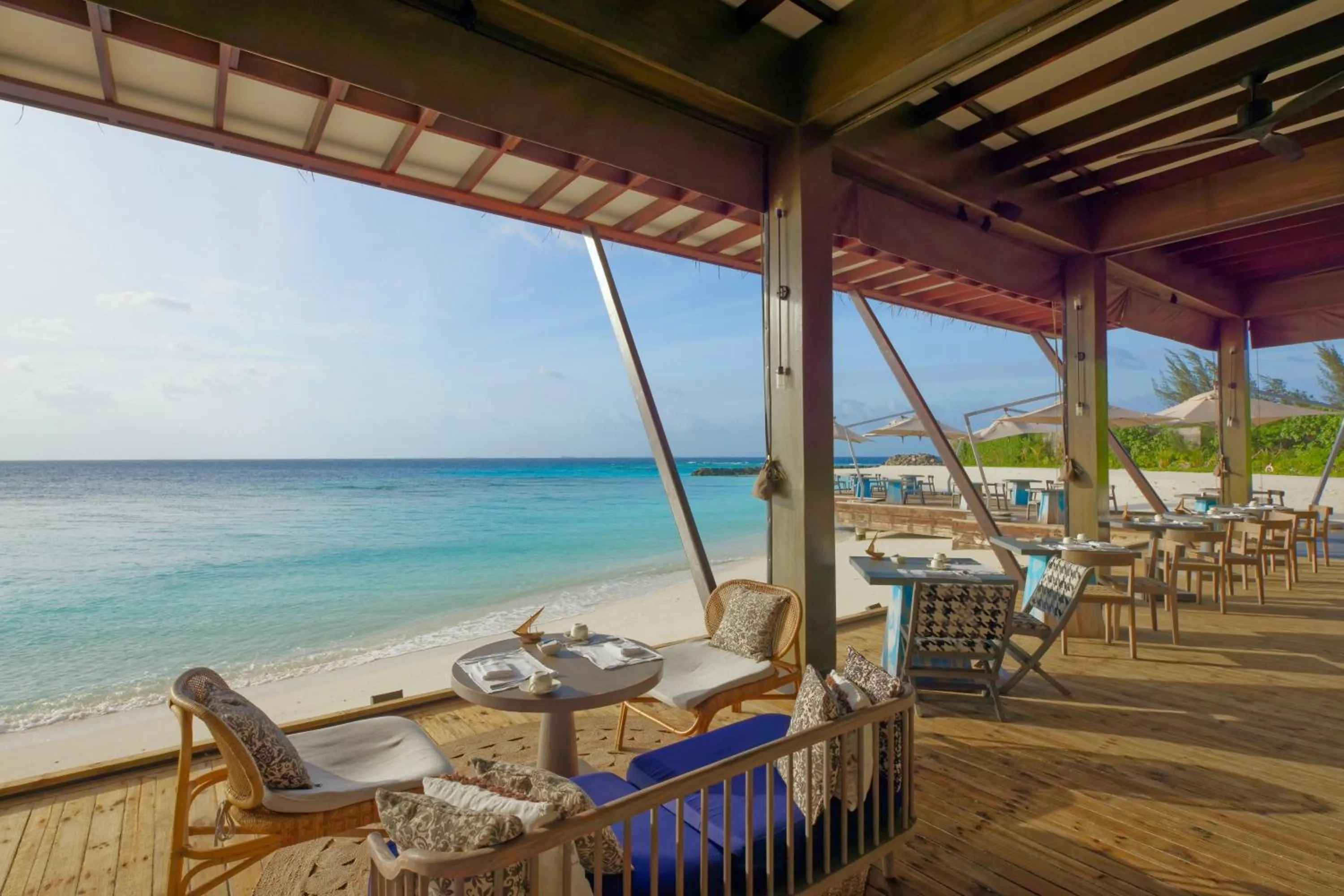 Restaurant/places to eat in Grand Park Kodhipparu Maldives