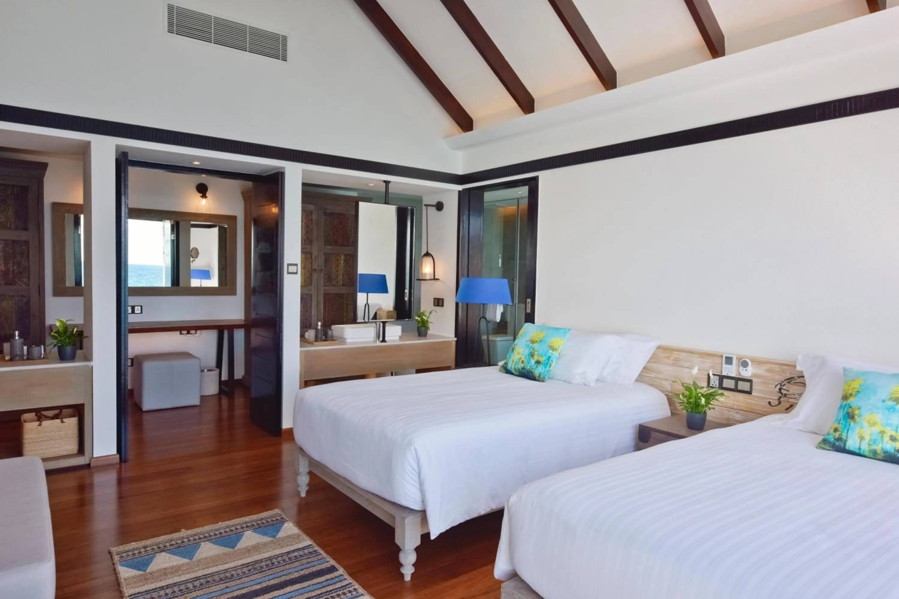 Bedroom, Bed in Grand Park Kodhipparu Maldives